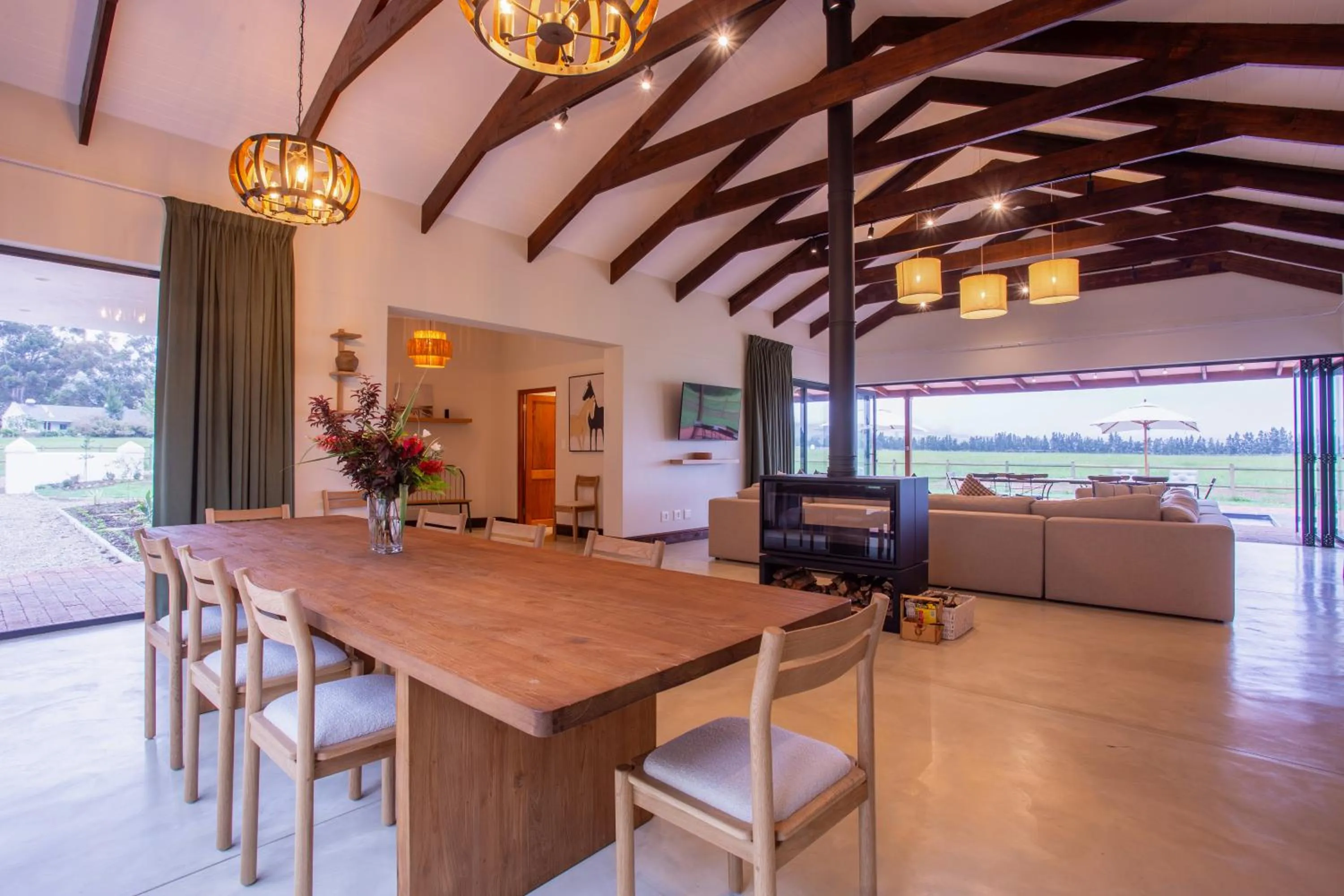 Living room in Raptor Rise Farm