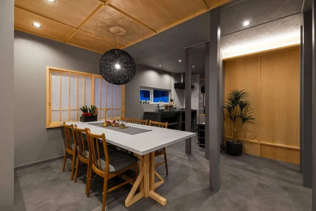 Dining area in THE CELESTIAL