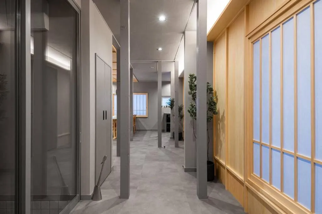 Photo of the whole room in THE CELESTIAL