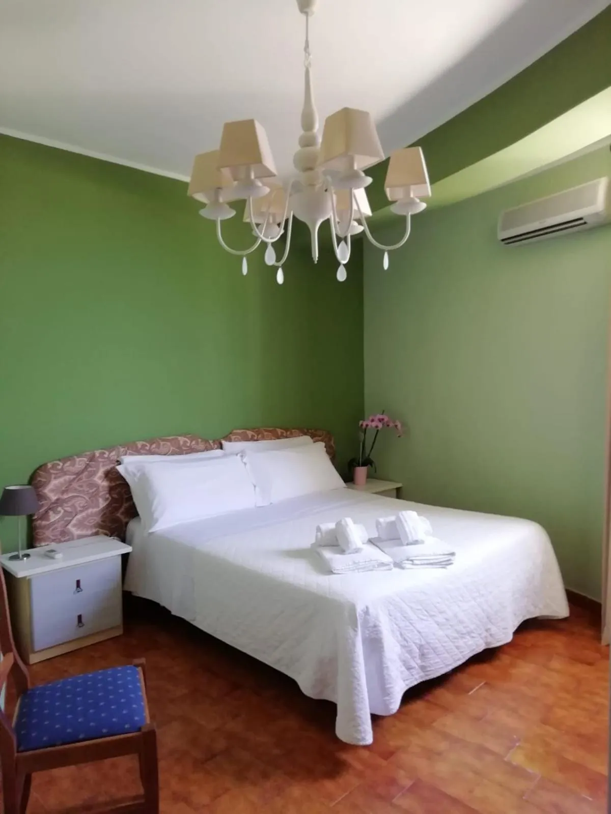 Bed in Mare Nostrum Casa Vacanza