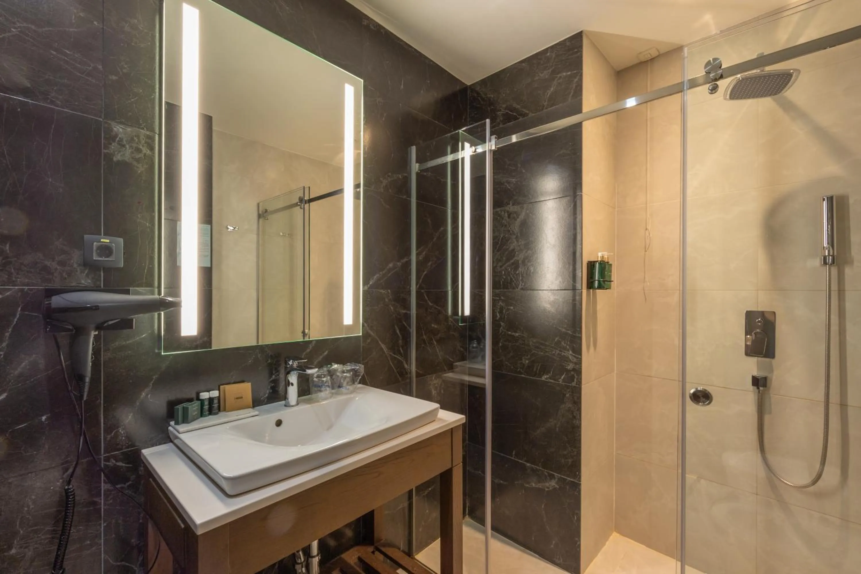 Bathroom in Hotel Constantine the Great