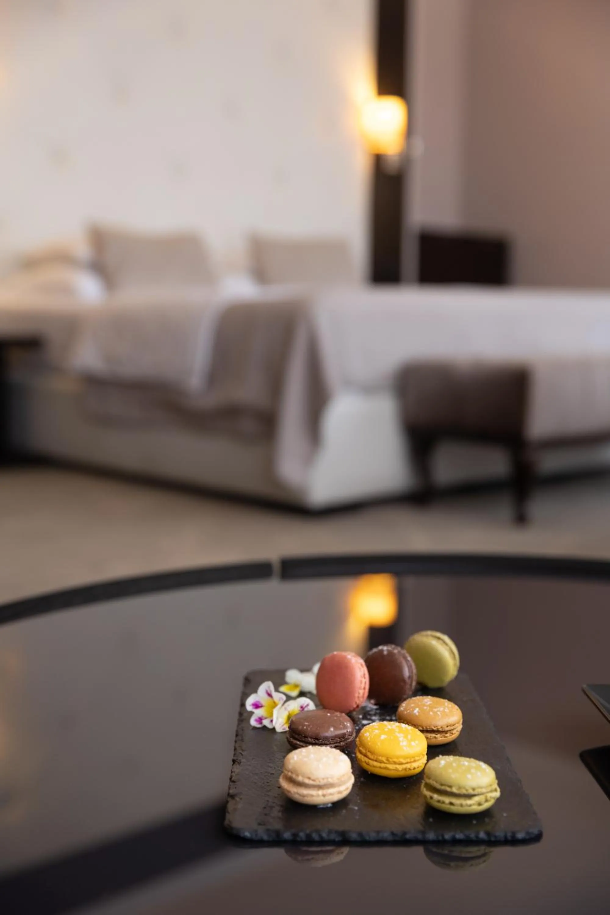 Food, Bed in Hotel Constantine the Great