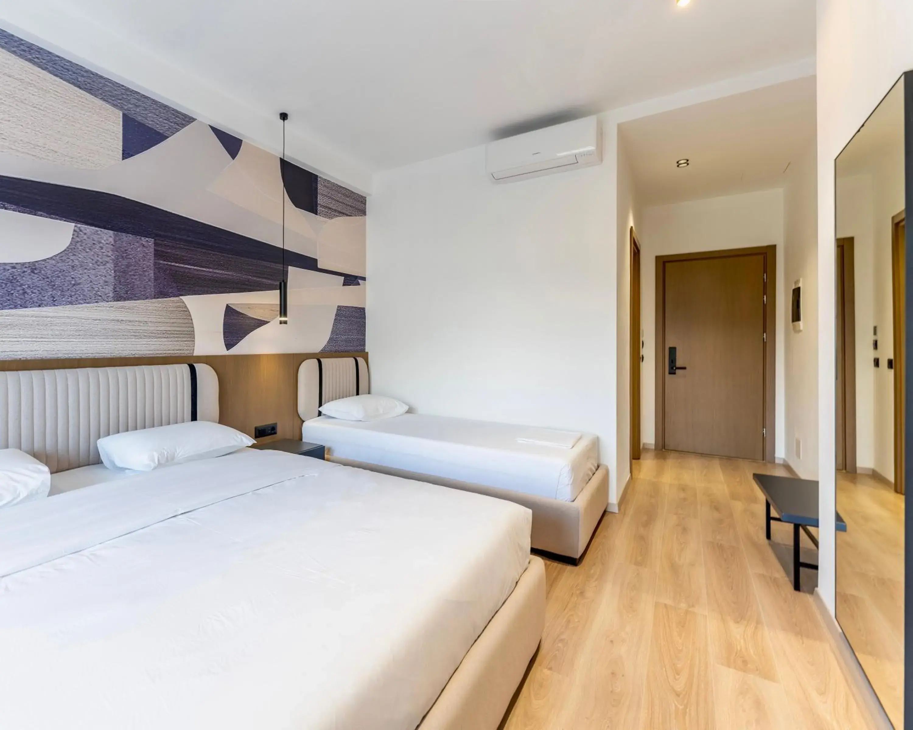 Triple Room with Balcony in Monun Hotel Triple Room with Balcony in Monun Hotel