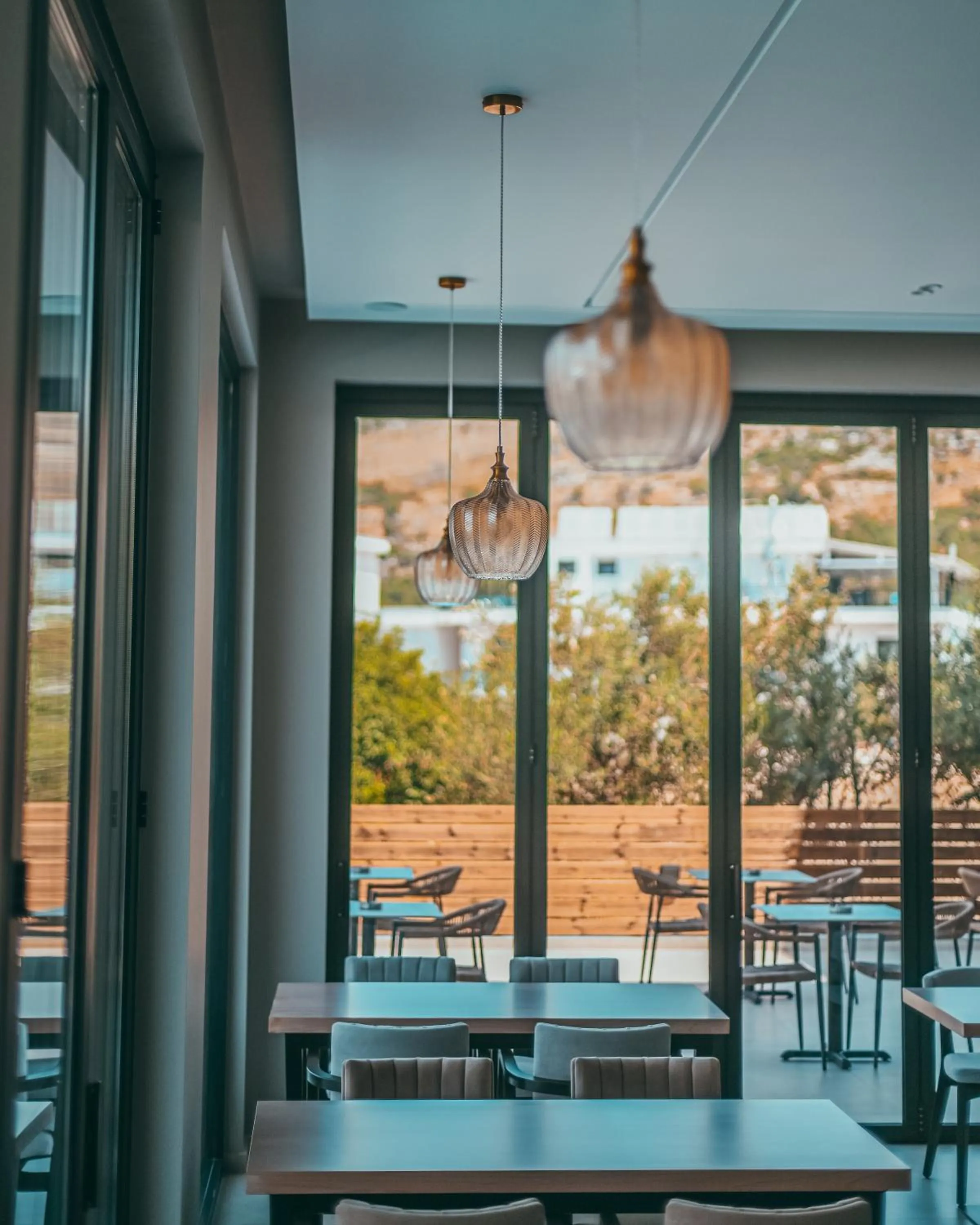 Restaurant/places to eat in Monun Hotel