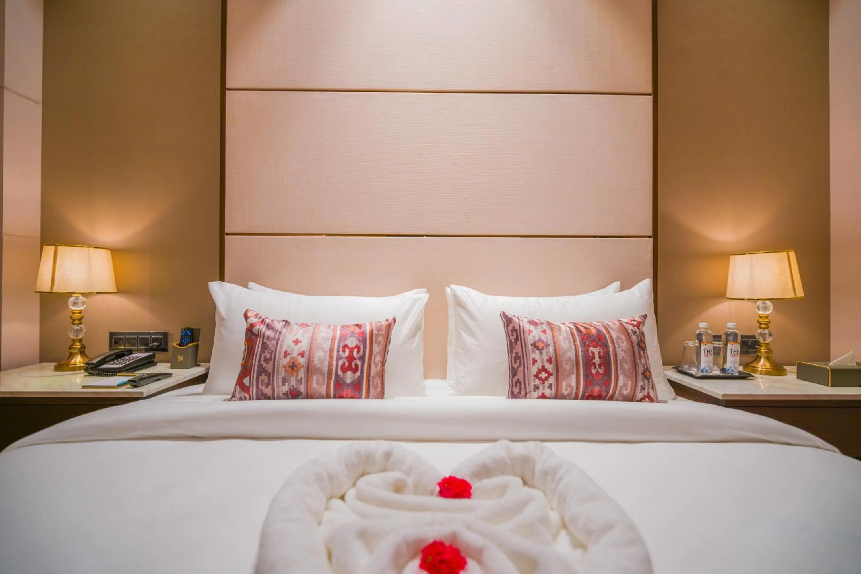 Bed in The Maple Hotel