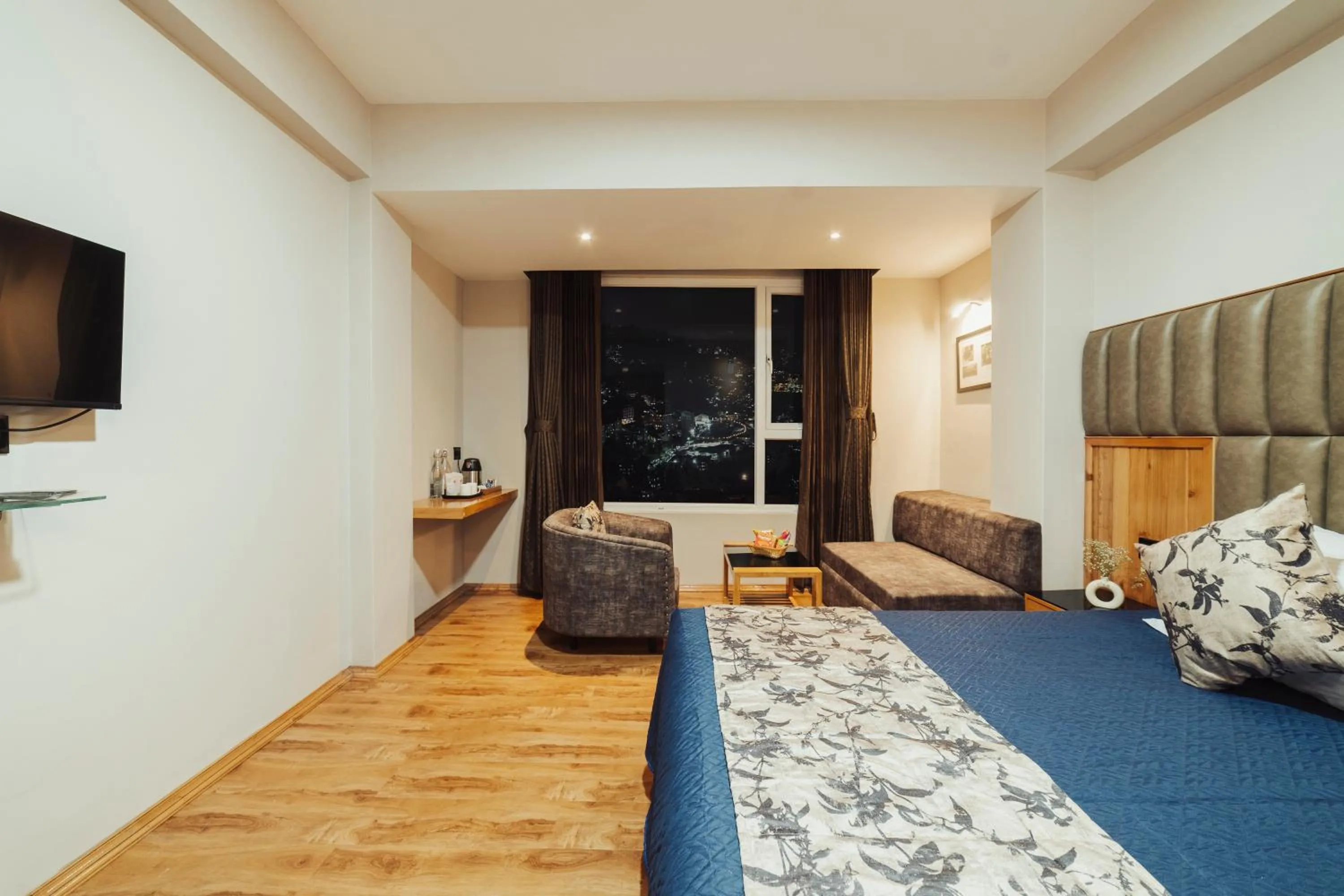 Bedroom, Bed in ETHO METHO GANGTOK