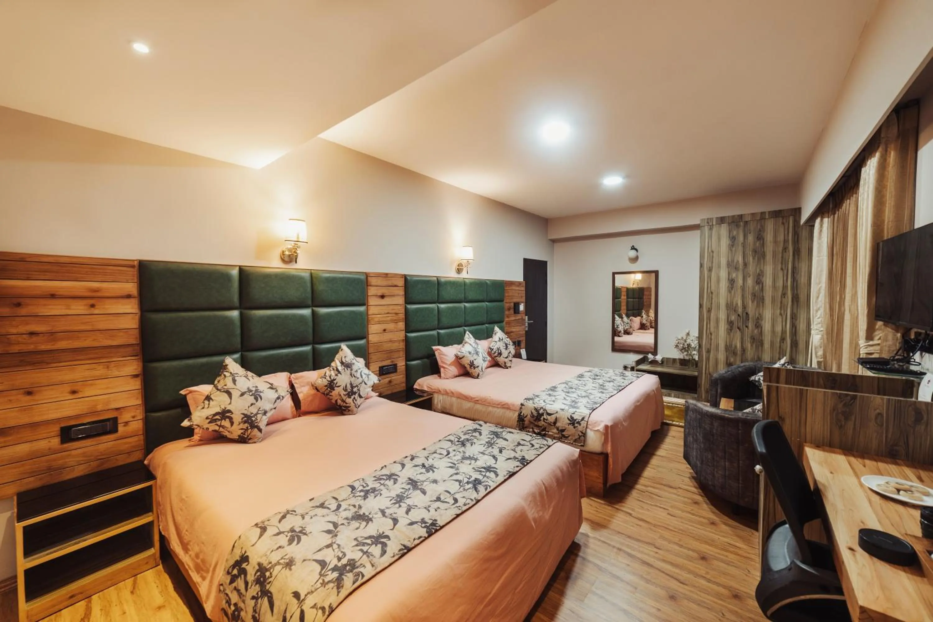 Photo of the whole room, Bed in ETHO METHO GANGTOK