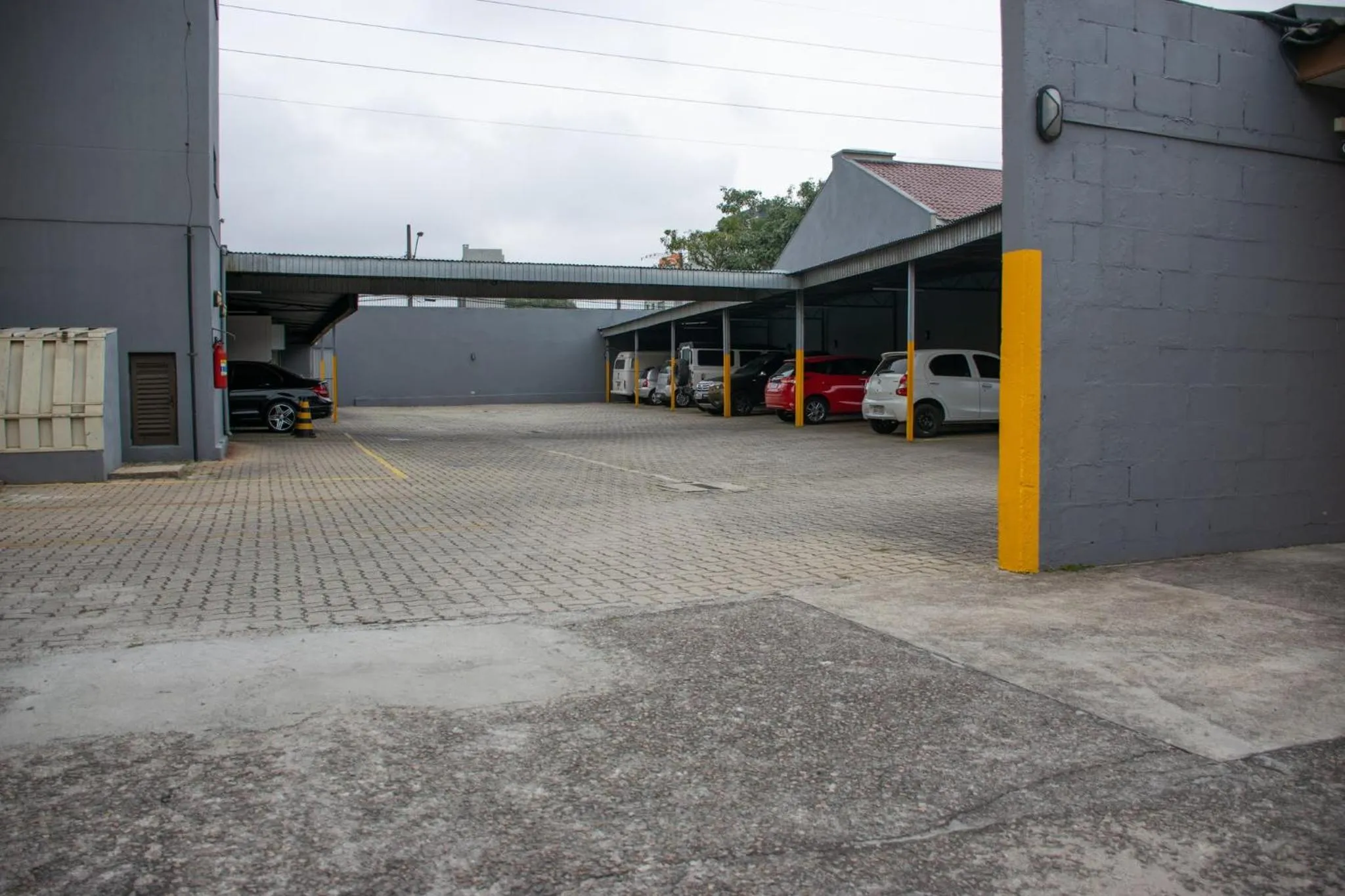 Property building in Hotel Exclusivo