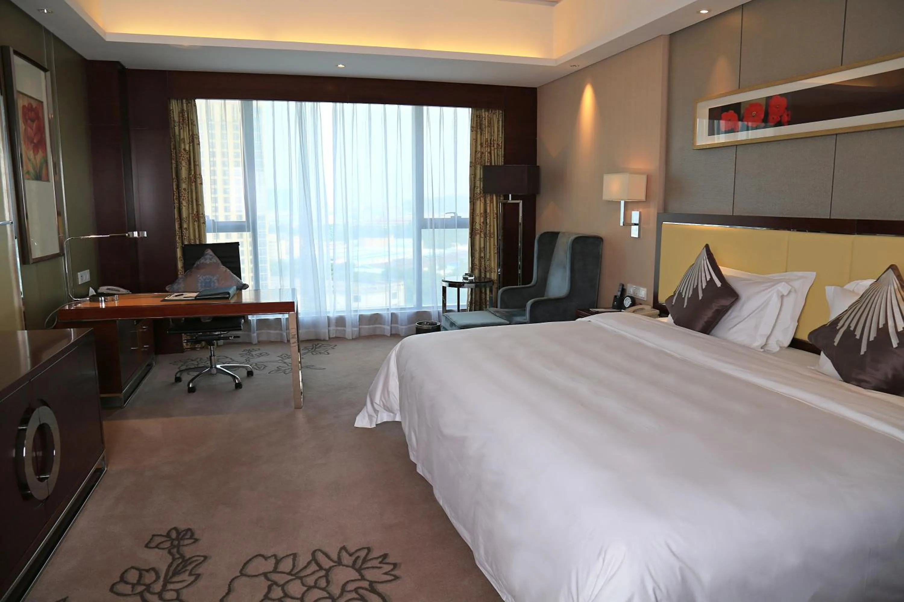 Bedroom, Bed in Guangzhou ChangFeng Gloria Plaza Hotel