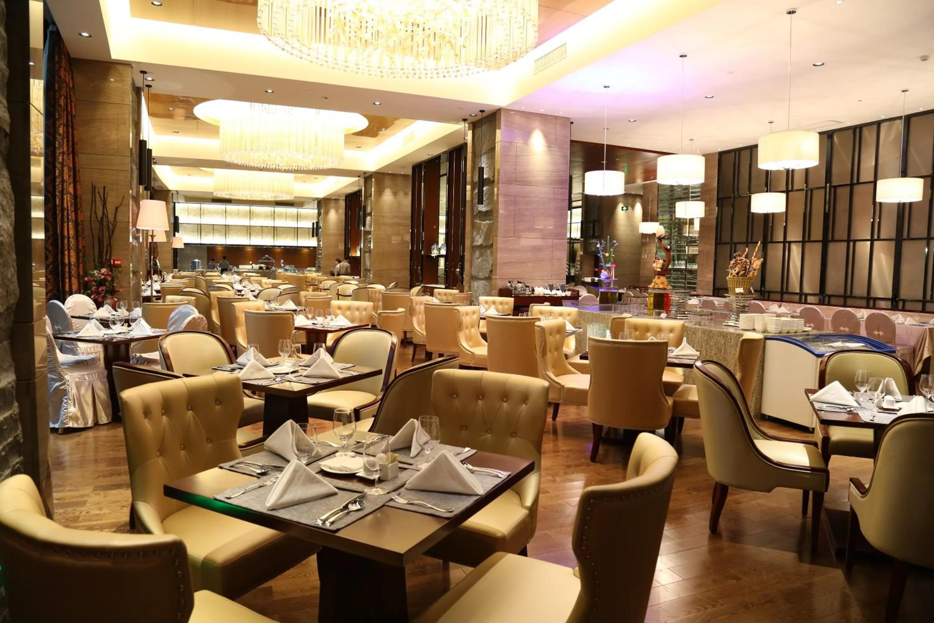 Restaurant/places to eat in Guangzhou ChangFeng Gloria Plaza Hotel
