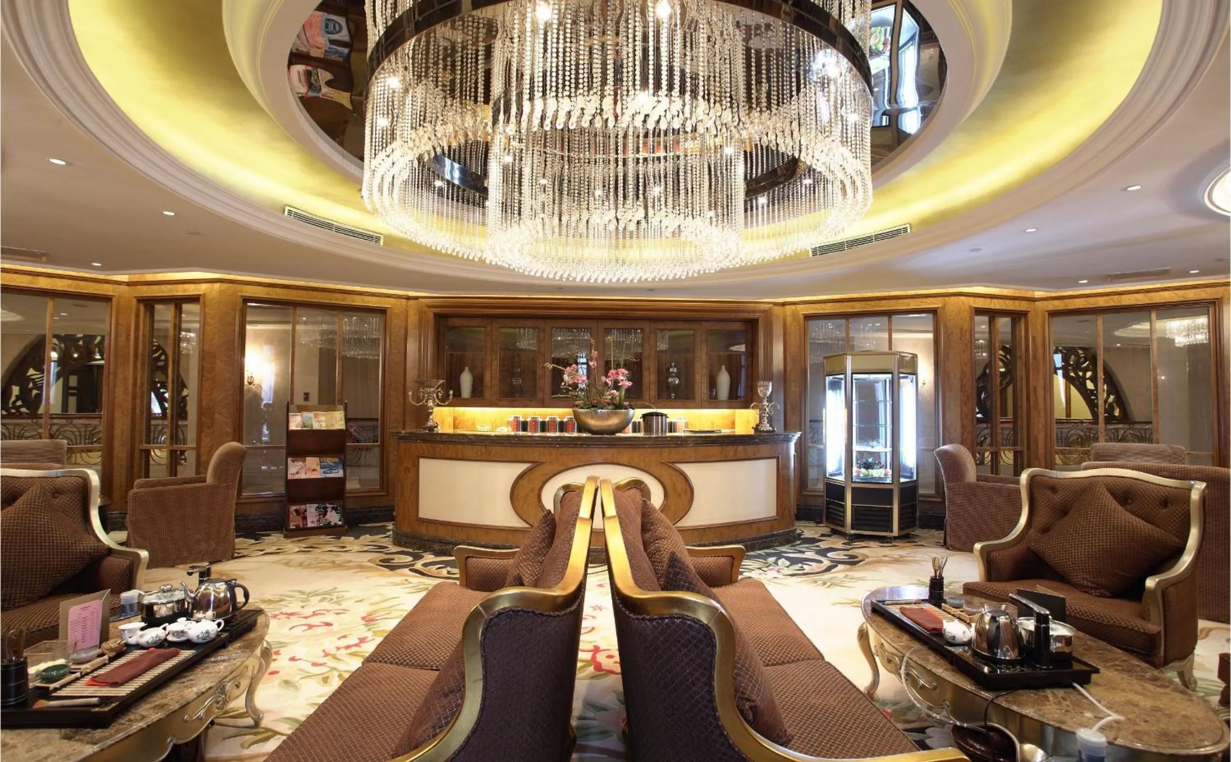 Lounge or bar in Days Hotel by Wyndham Logan City Huizhou