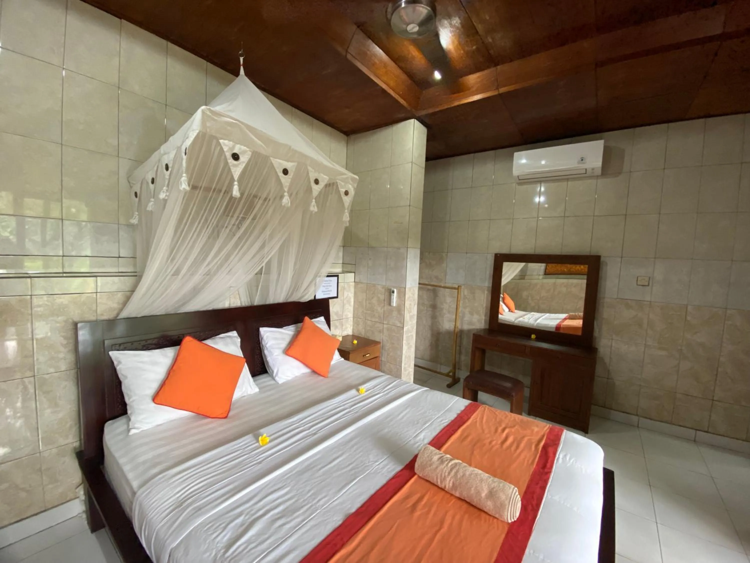 Bed in Sulendra Jungle Suites Ubud View by EPS