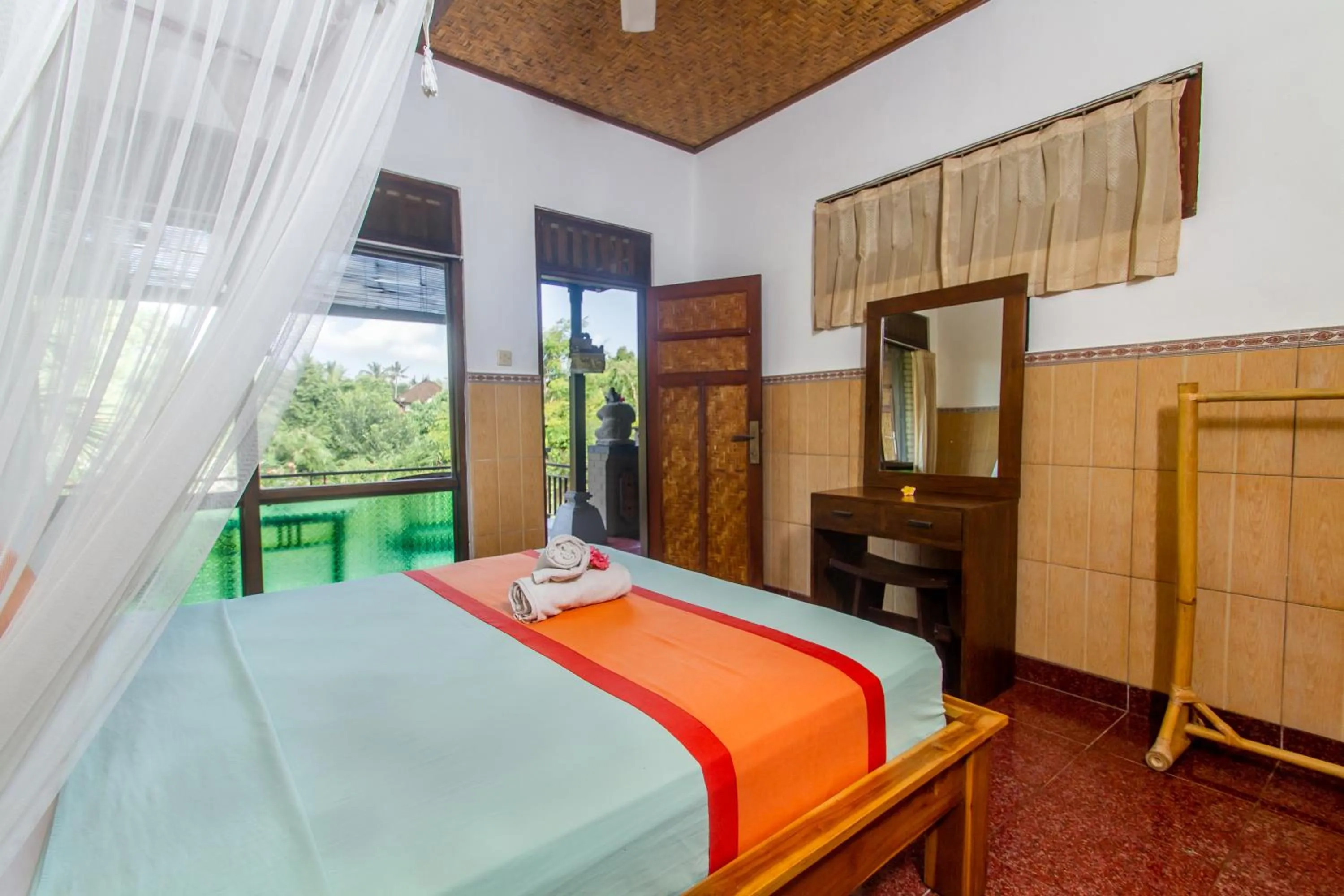 Photo of the whole room, Bed in Sulendra Jungle Suites Ubud View by EPS