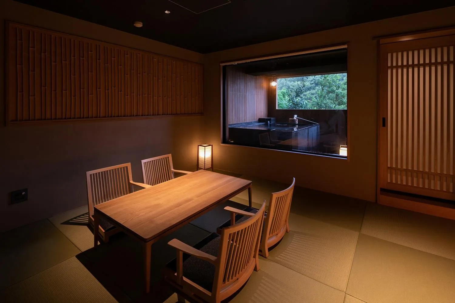 Decorative detail in Watei Kazekomichi