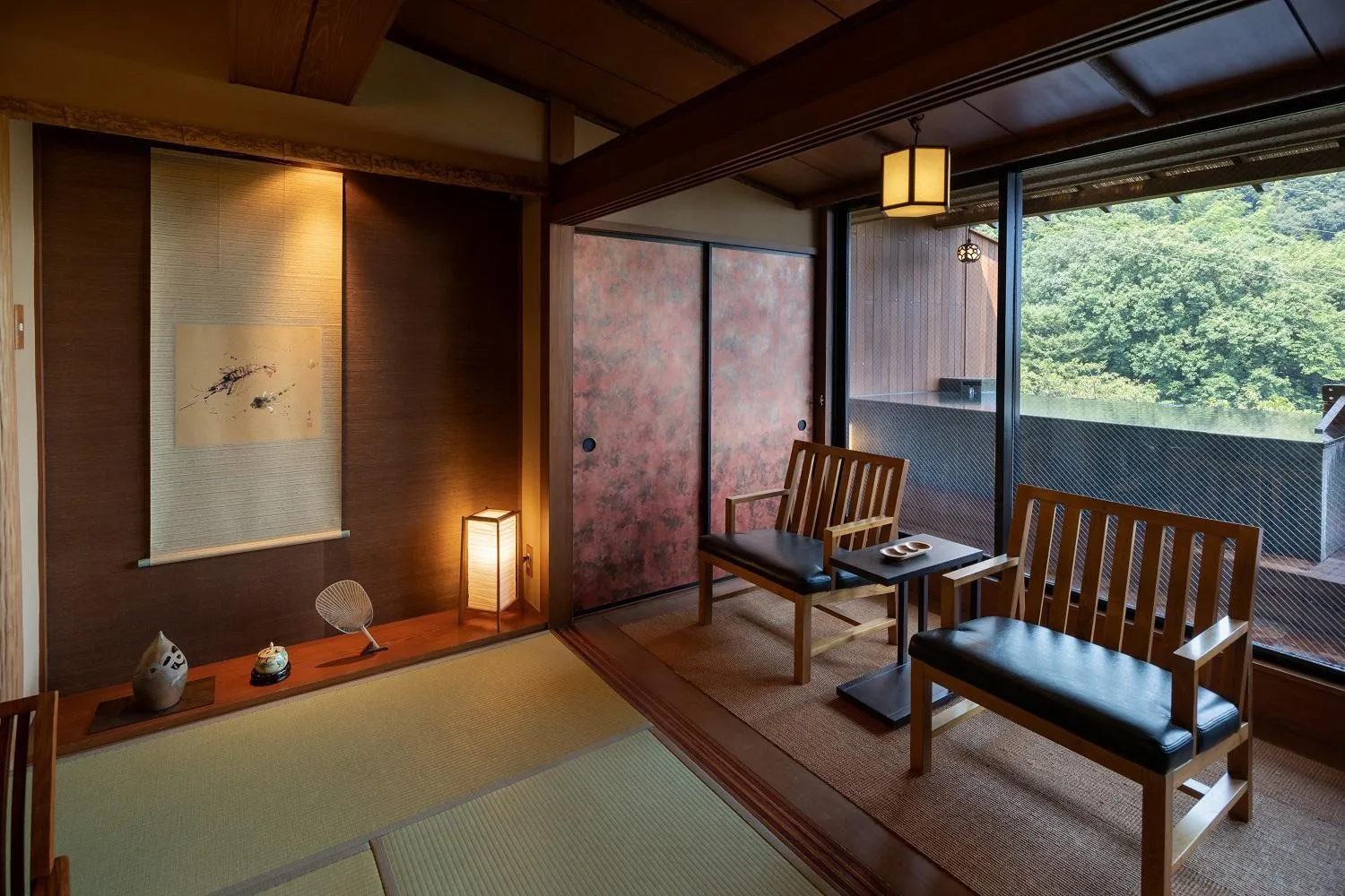 Decorative detail, Bed in Watei Kazekomichi