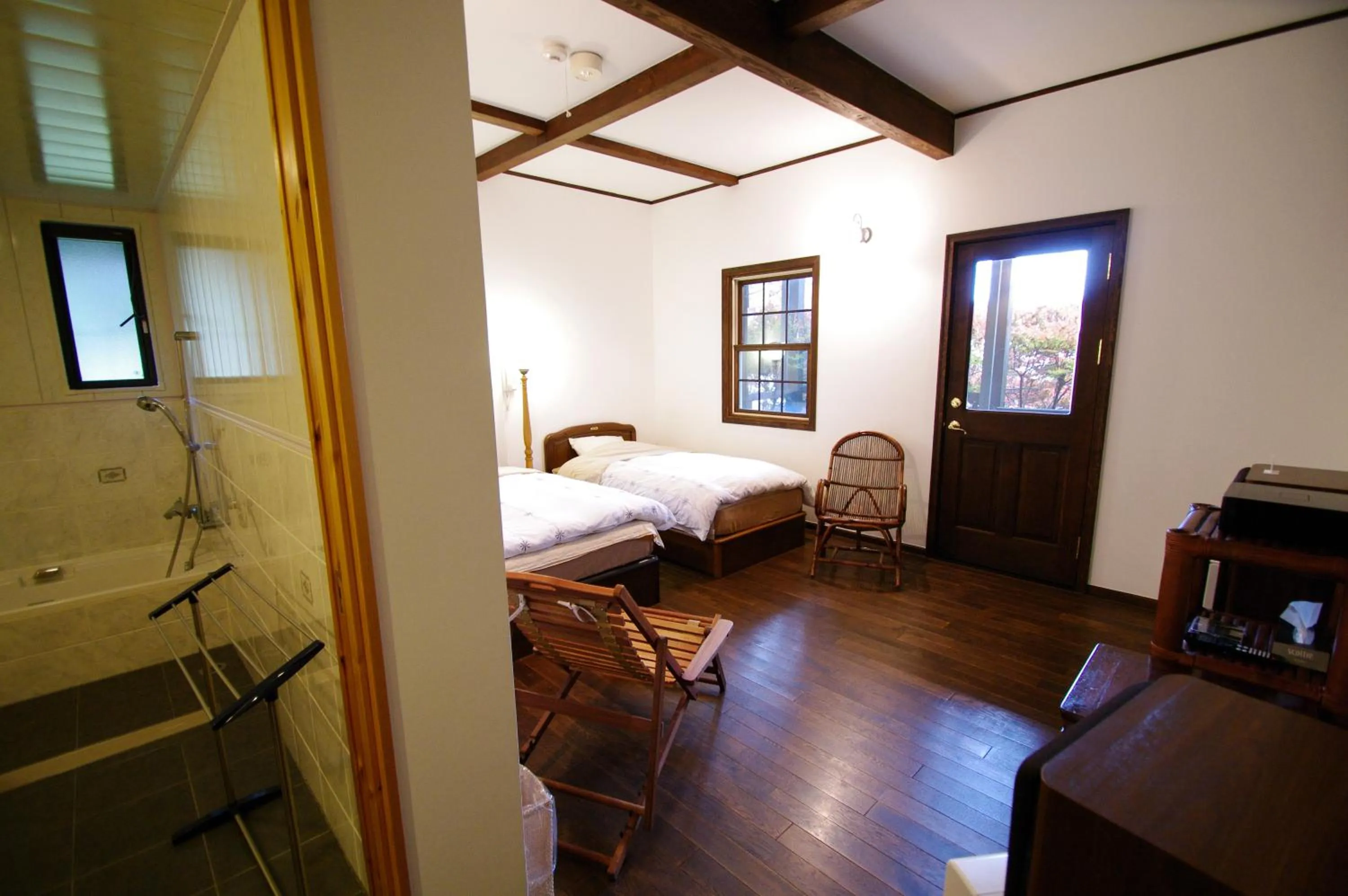 Bathroom, Bed in Tombouctou