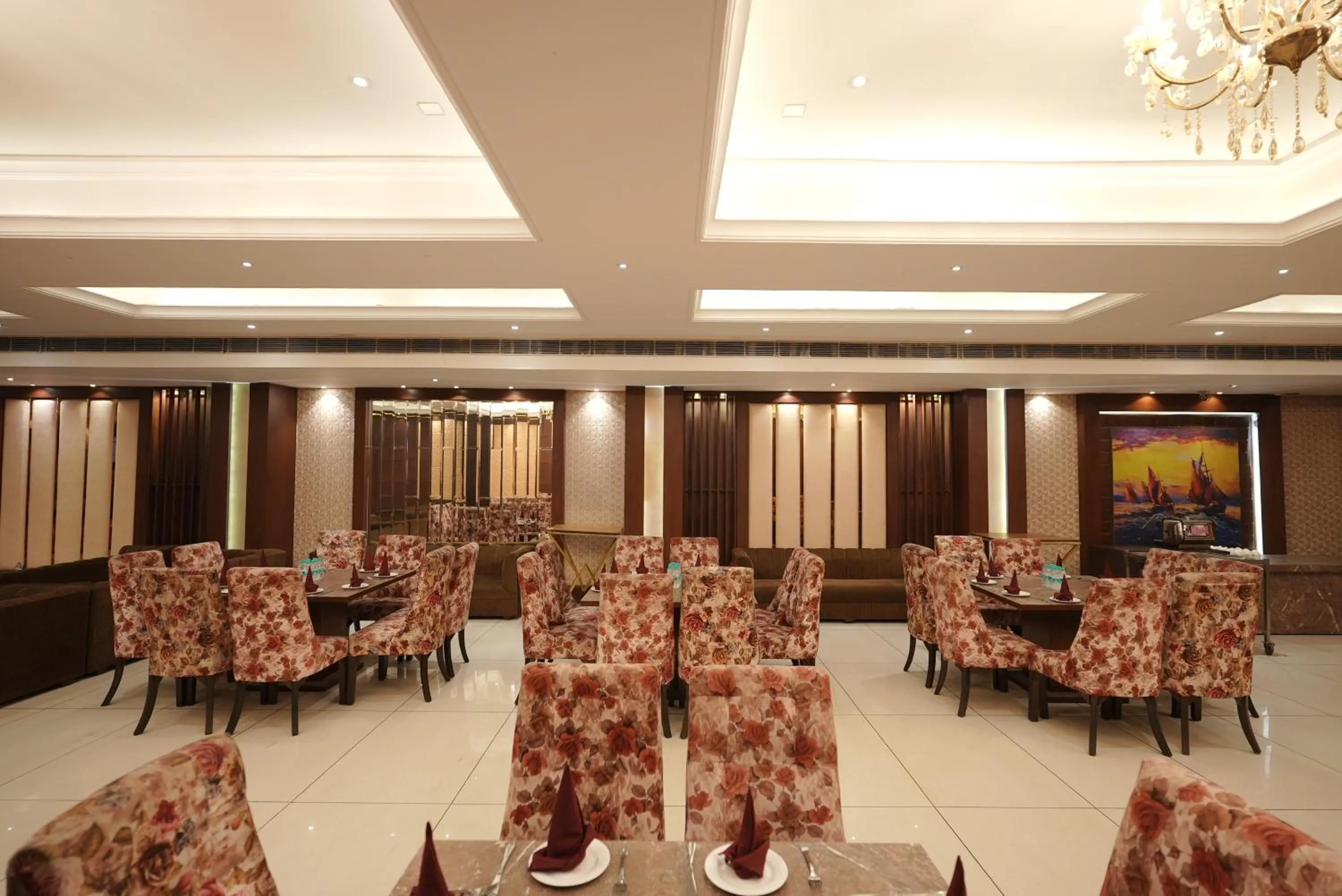 Banquet/Function facilities in Hotel Kohinoor Palace, Ludhiana