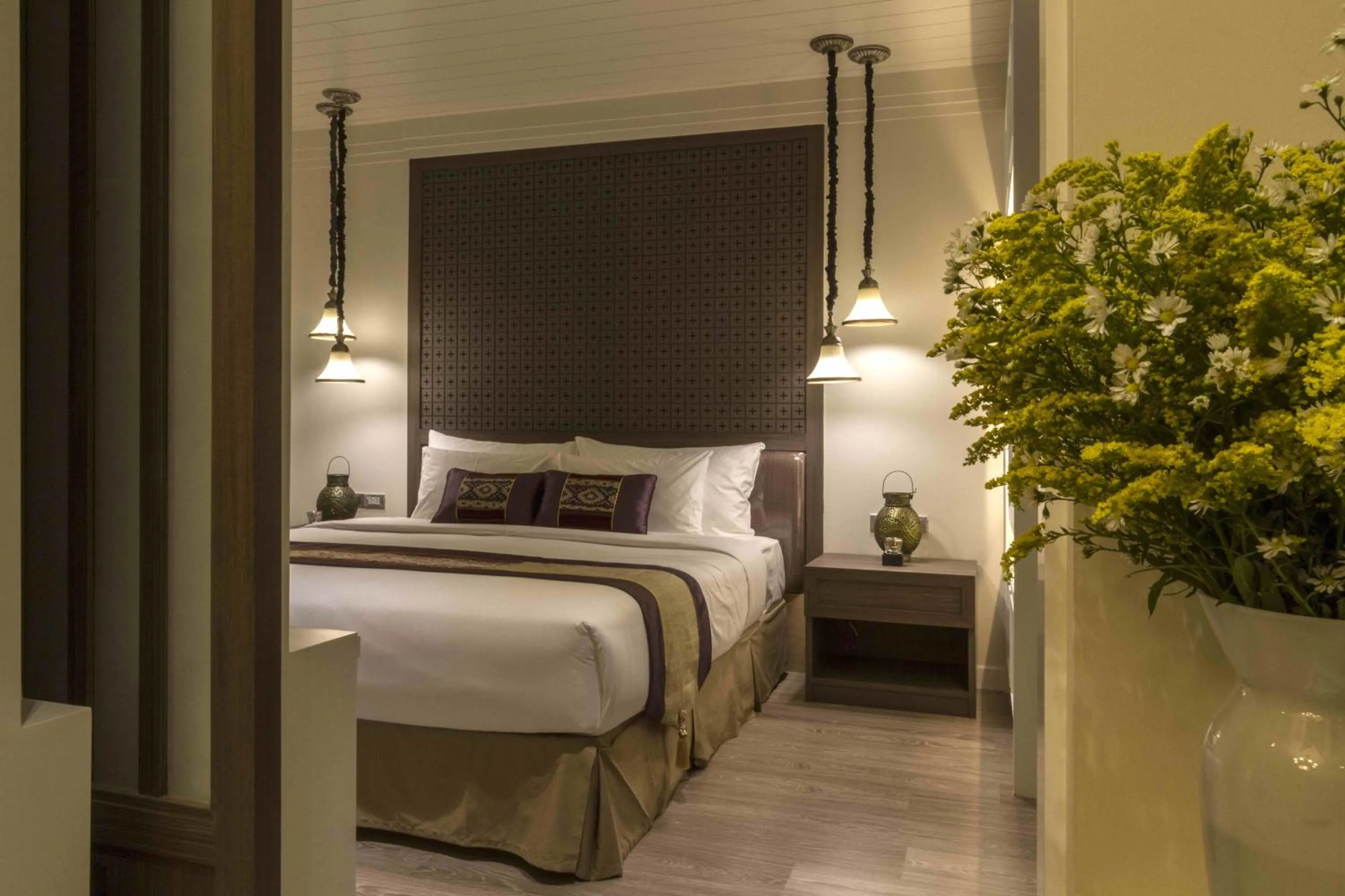 Bed in Maraya Hotel & Resort