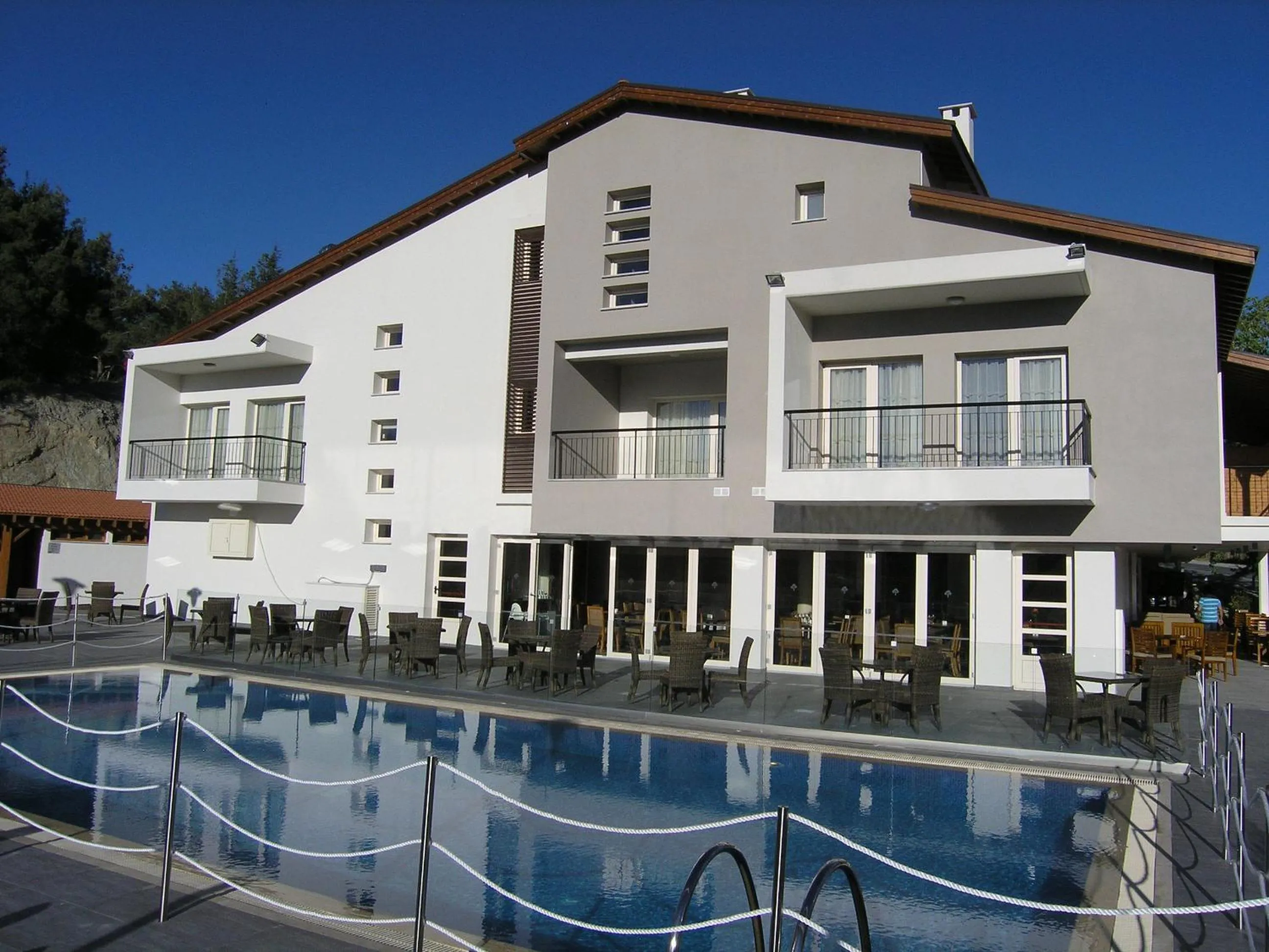 Swimming pool in Livadia Hotel Kyperounta