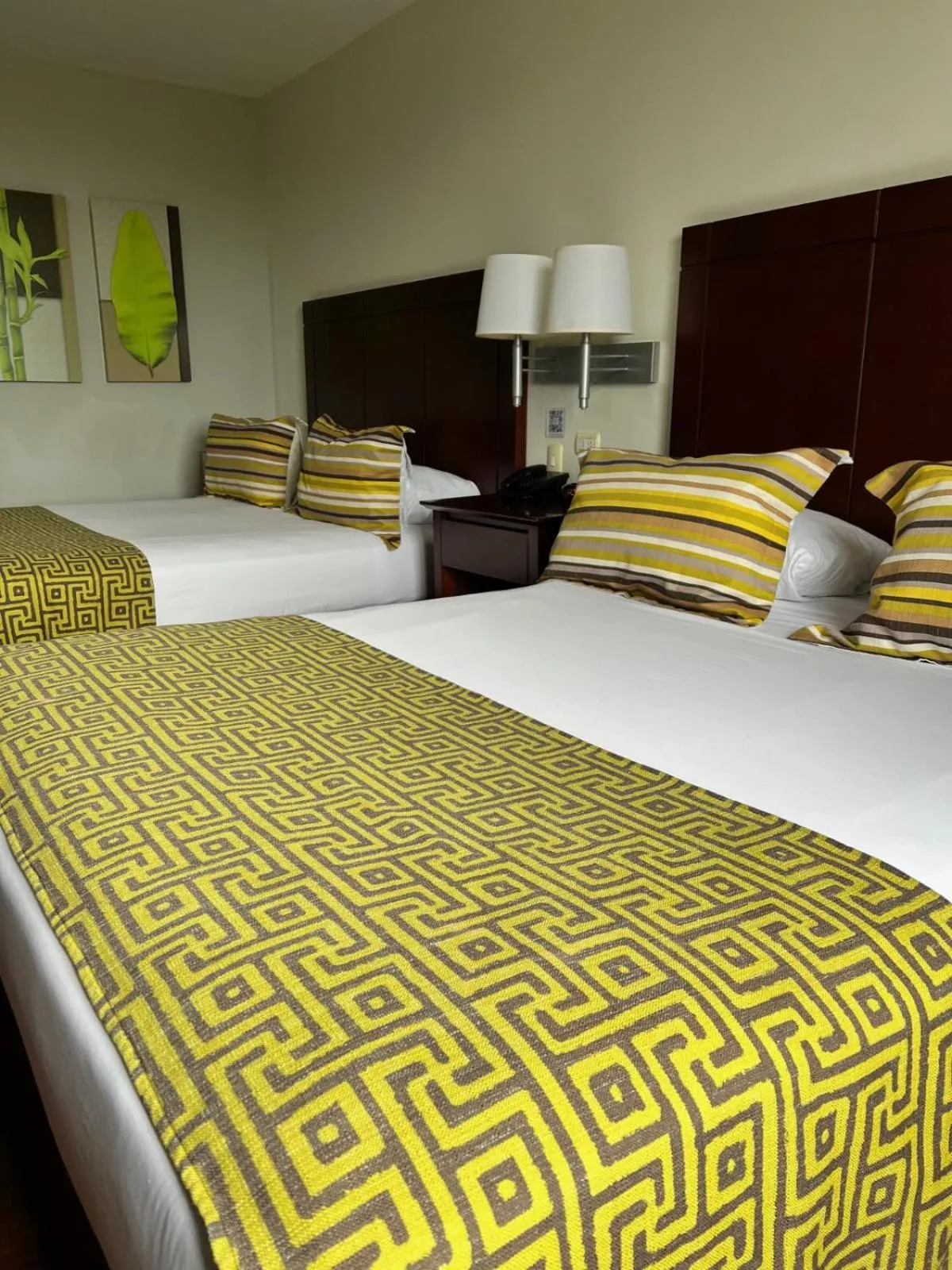 Bed in Hotel GH Guaparo Inn Valencia