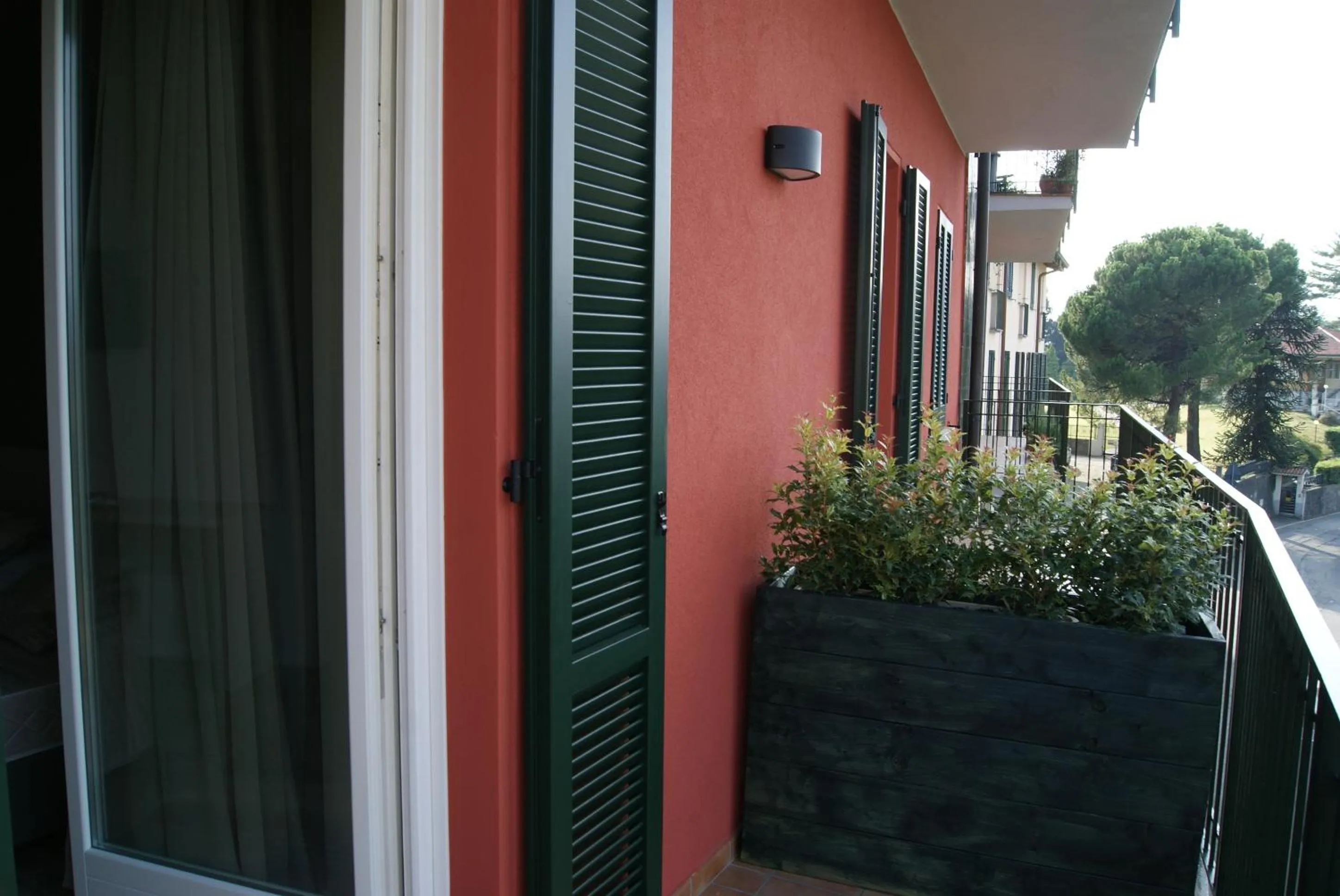 Facade/entrance in Daman Rooms & Breakfast