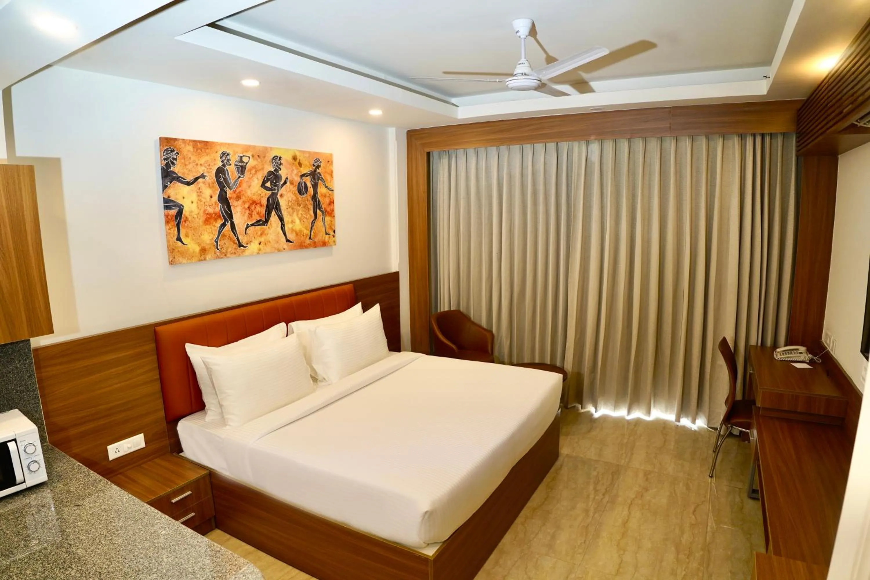 Bed in Alivaa Hotel Gurugram Sohna Road City Center