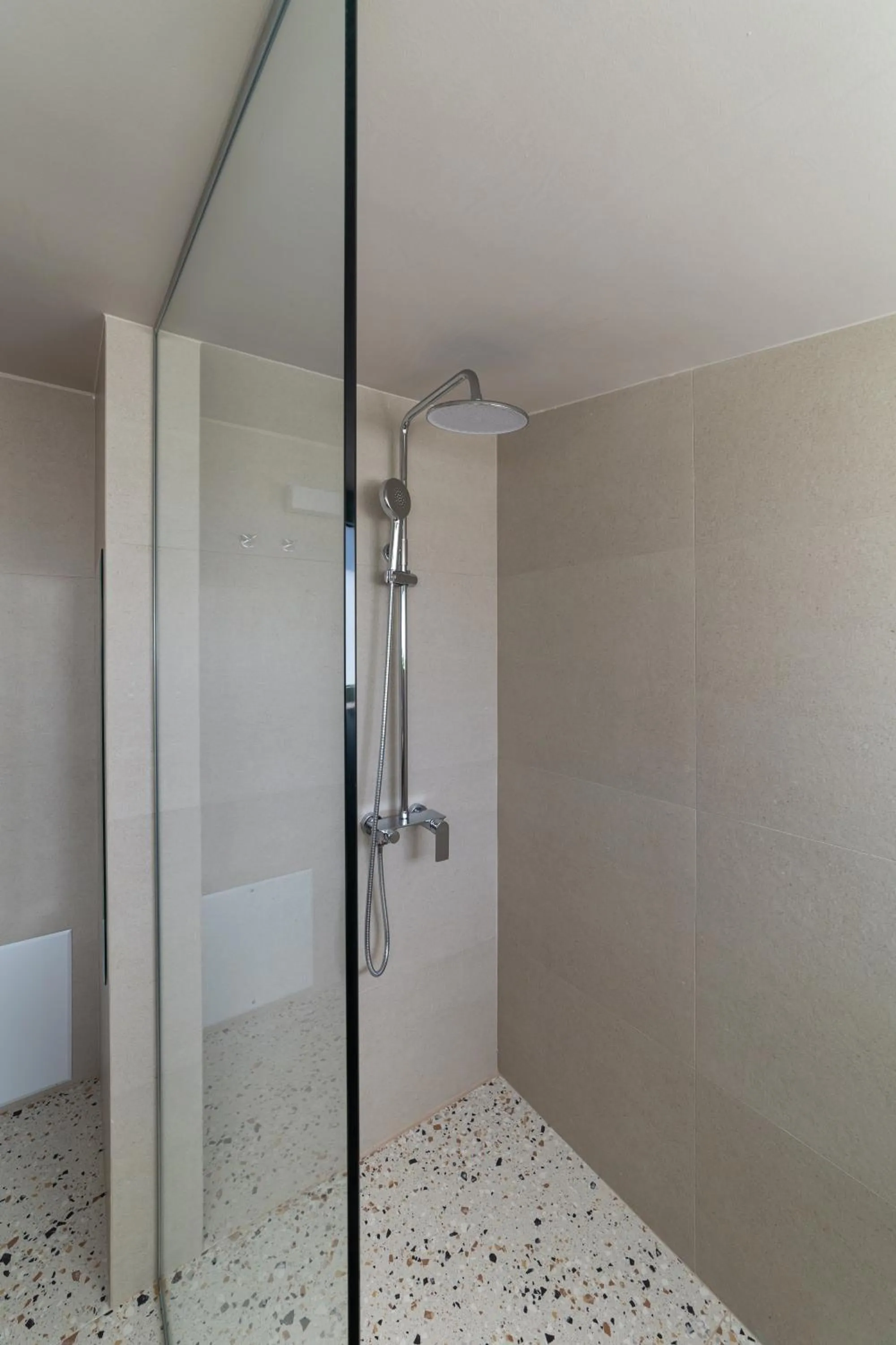 Shower in Kallisti Stay