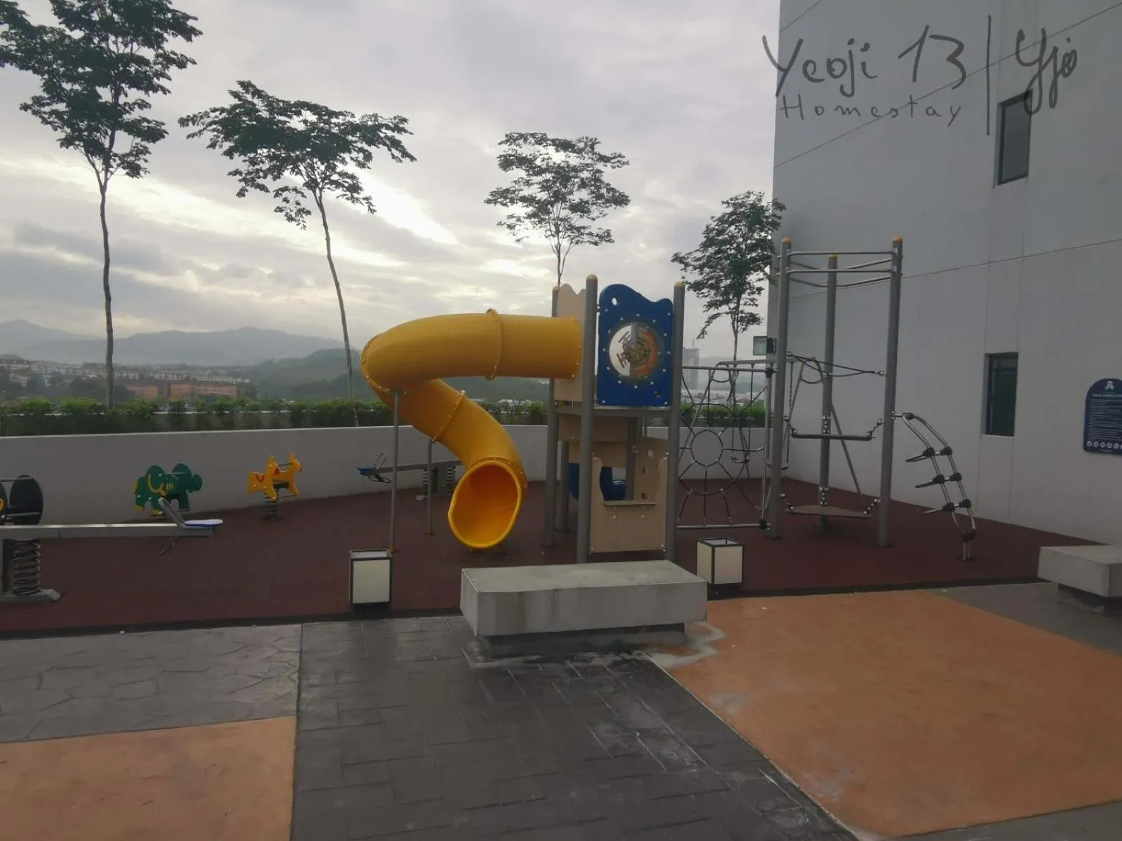 Children play ground in Yeojie 13 Homestay Rawang