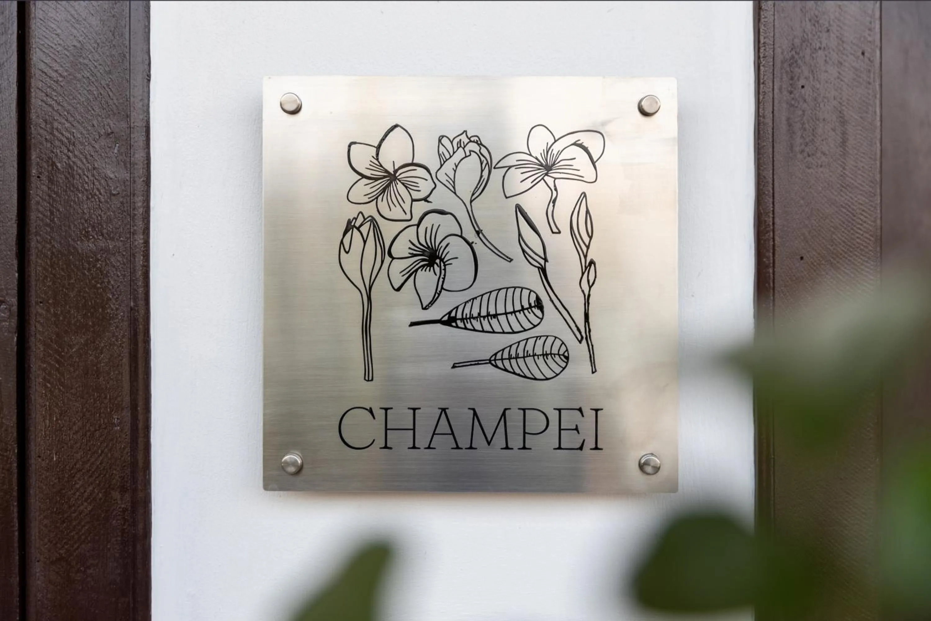 Property logo or sign in Moringa Tree Maison