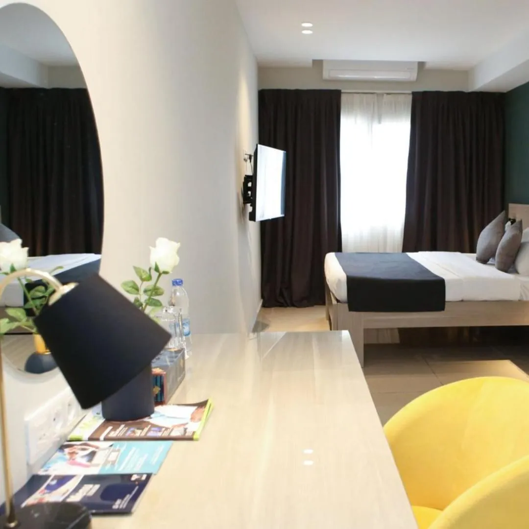 Bed in Hôtel Ivotel Abidjan