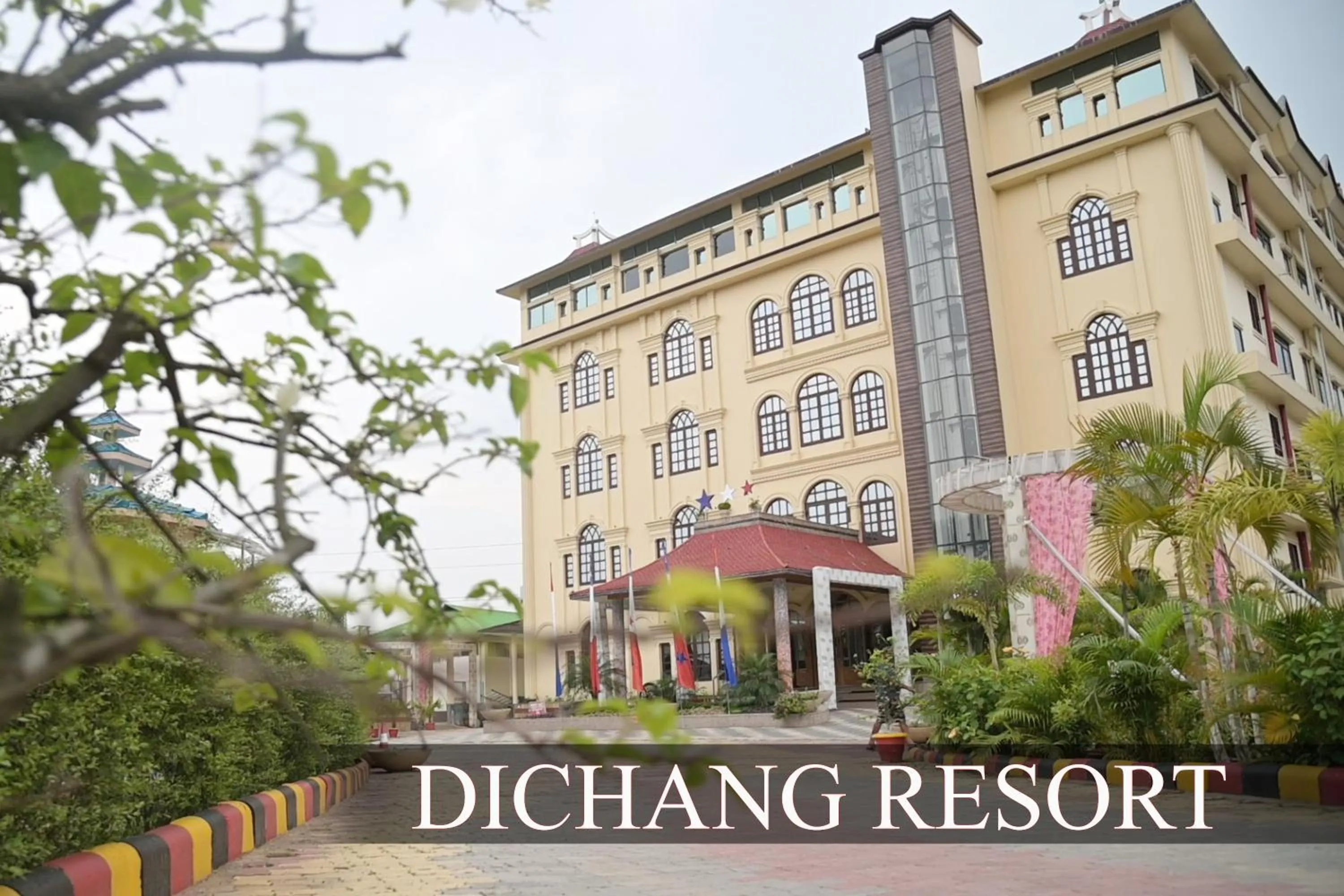 Property building in Dichang Resorts