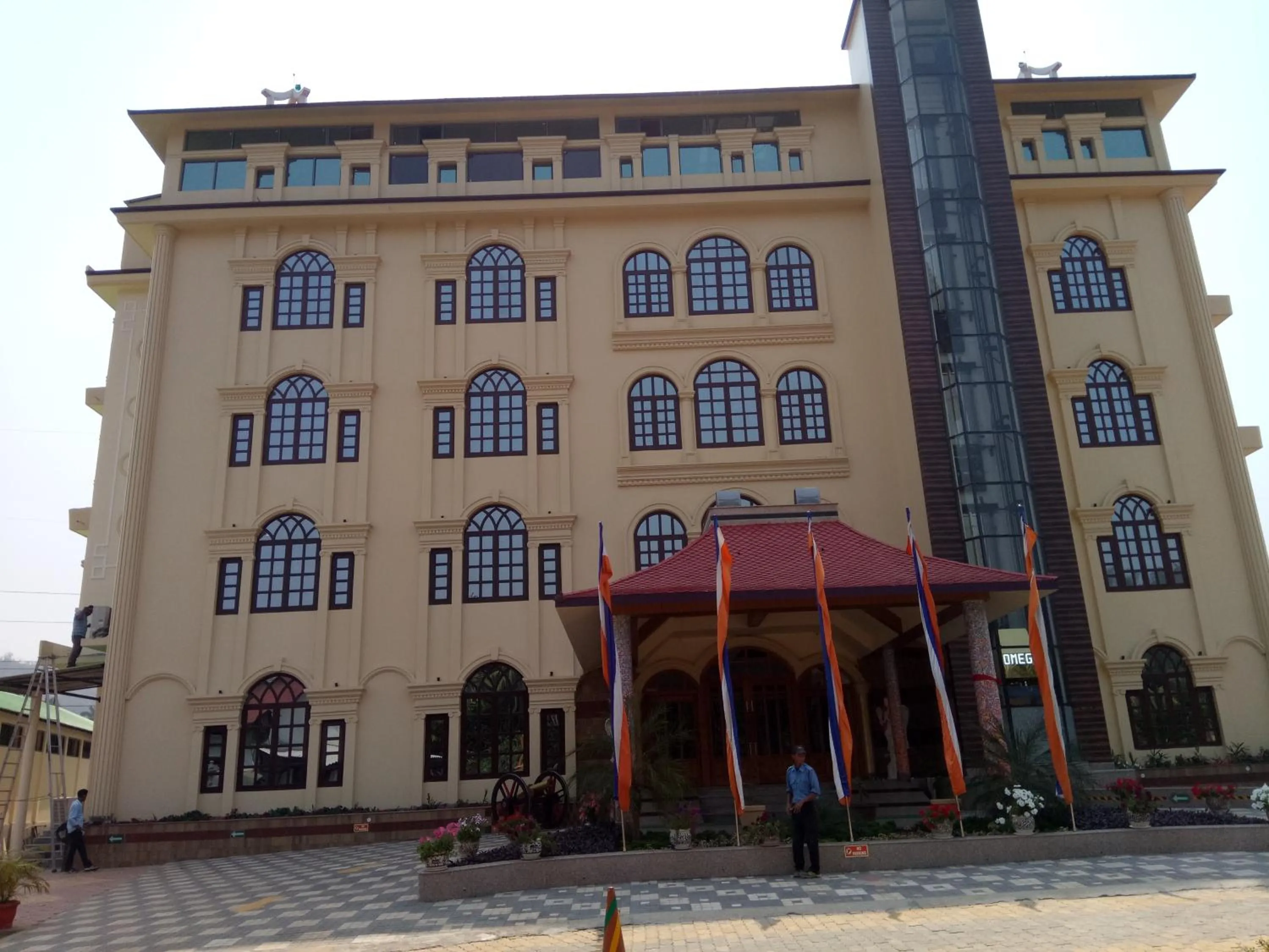 Facade/entrance in Dichang Resorts