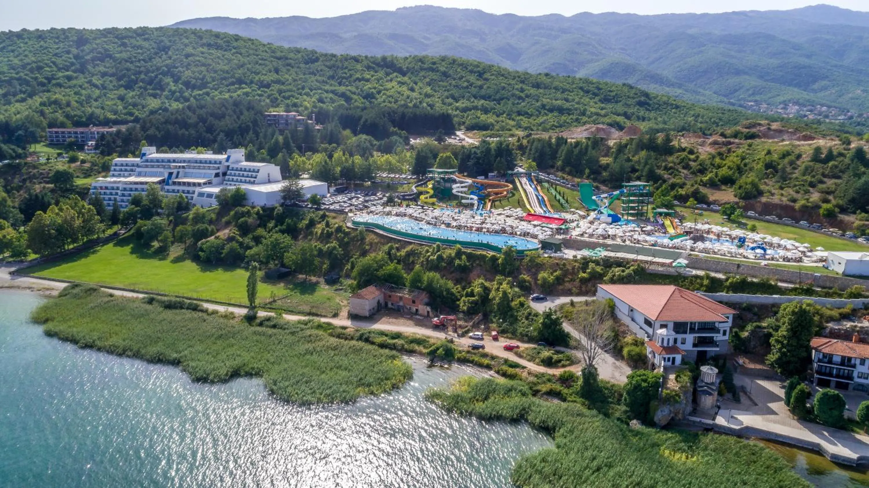Property building in Hotel Izgrev Spa & Aquapark