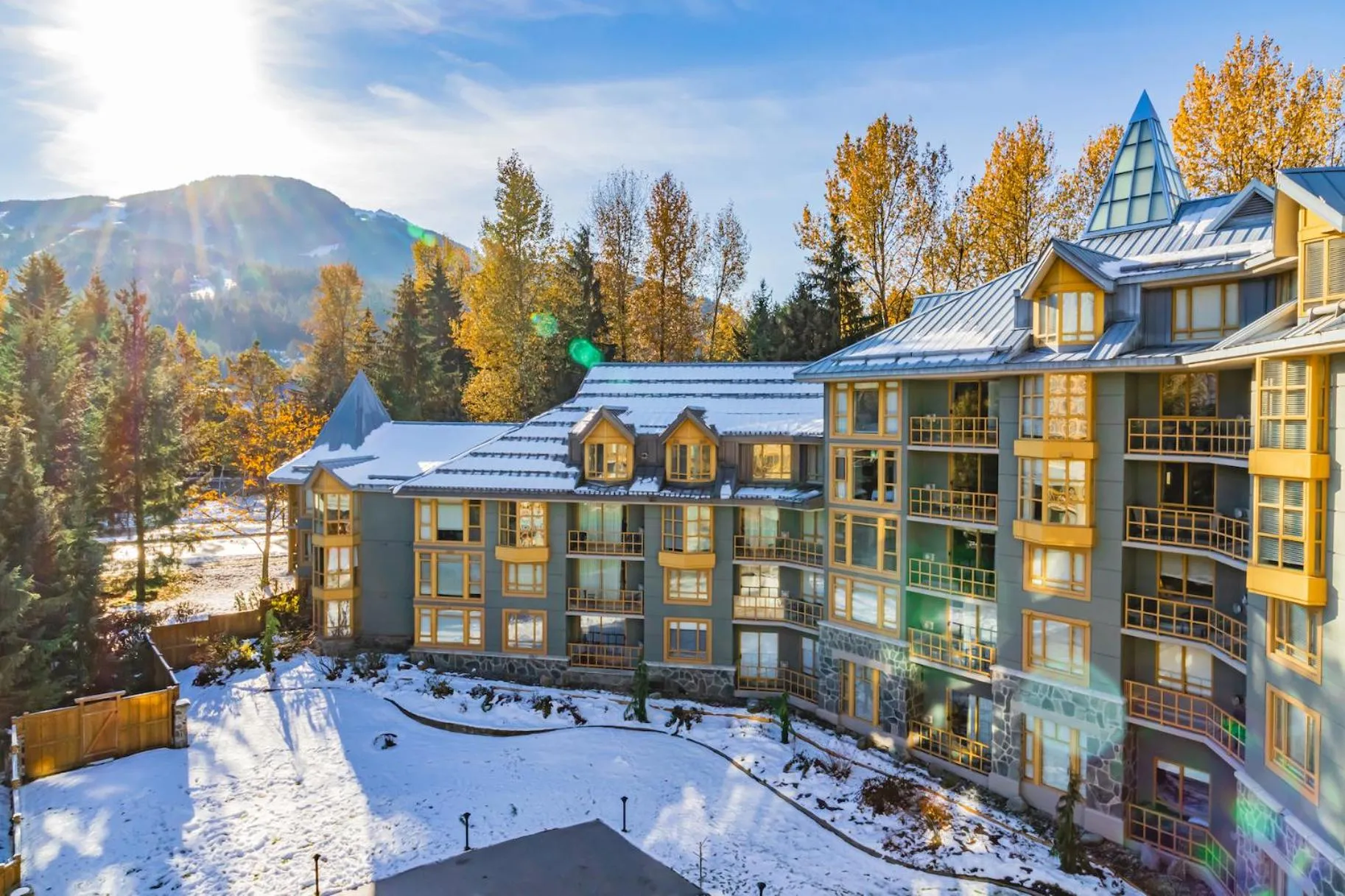 Property building in Cascade Lodge