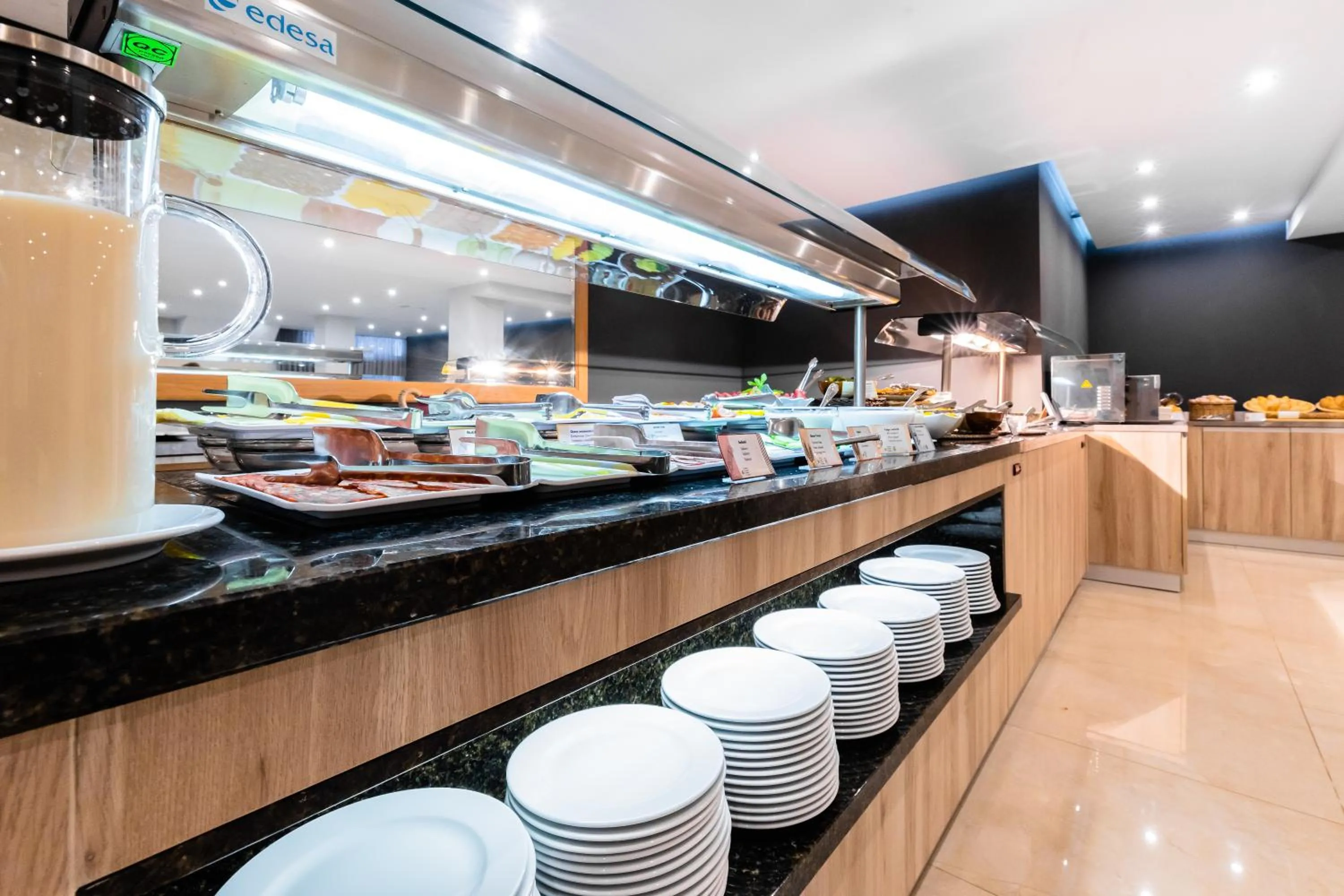 Buffet breakfast in Cabot Playa Grande - Adults Only