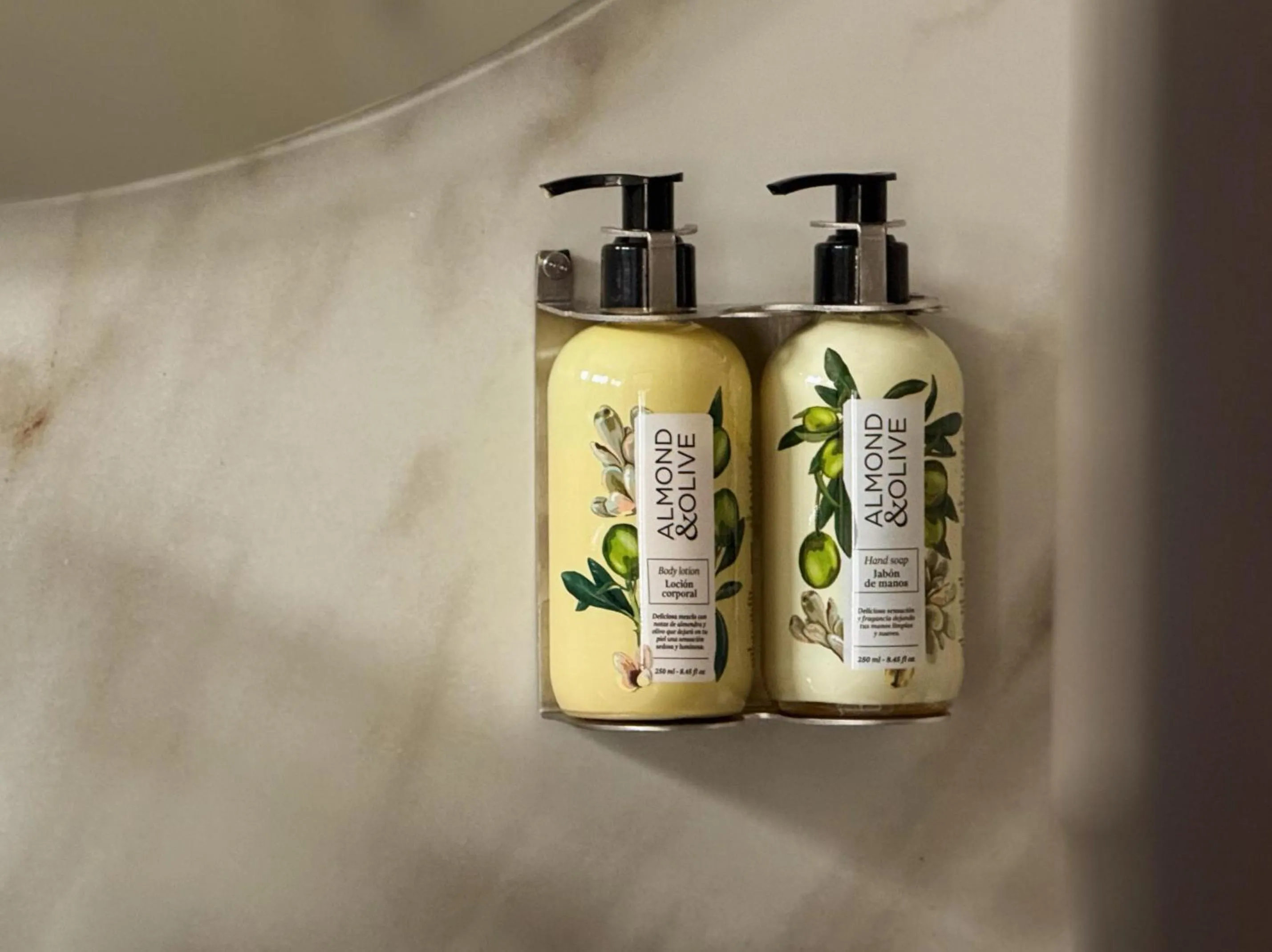 Bathroom in Hotel Mayis