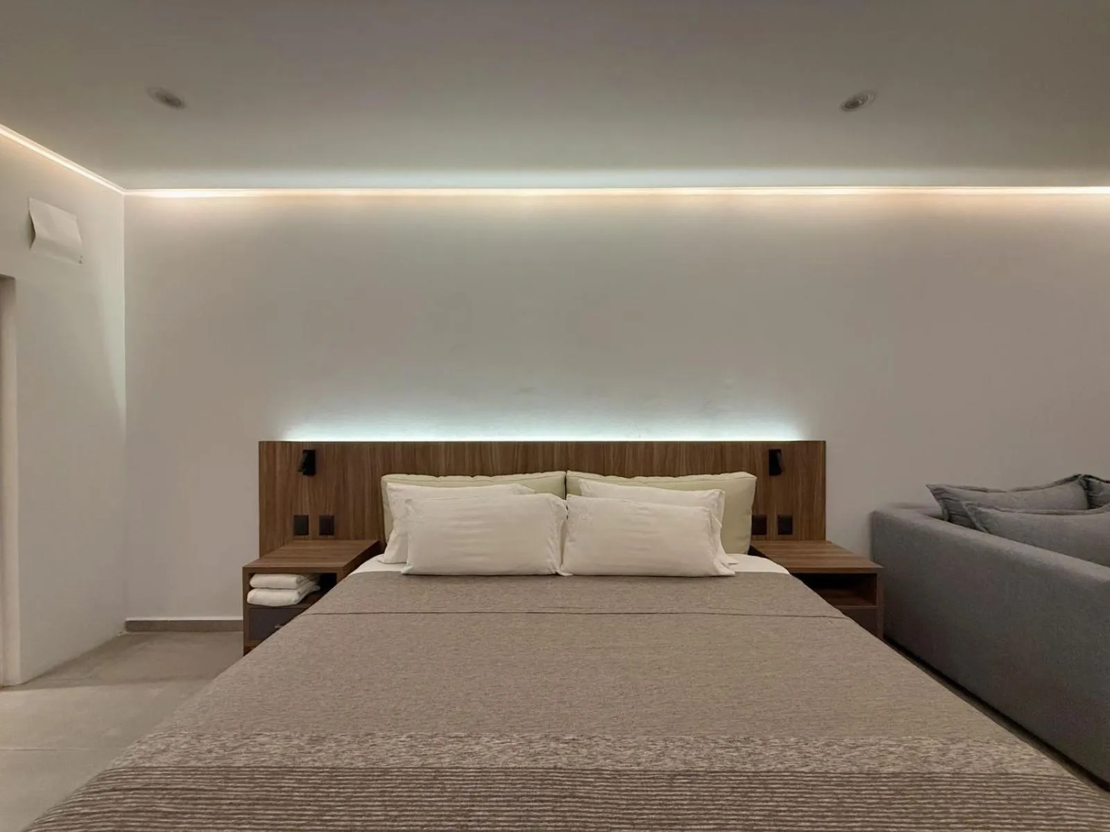 Photo of the whole room, Bed in Hotel Mayis