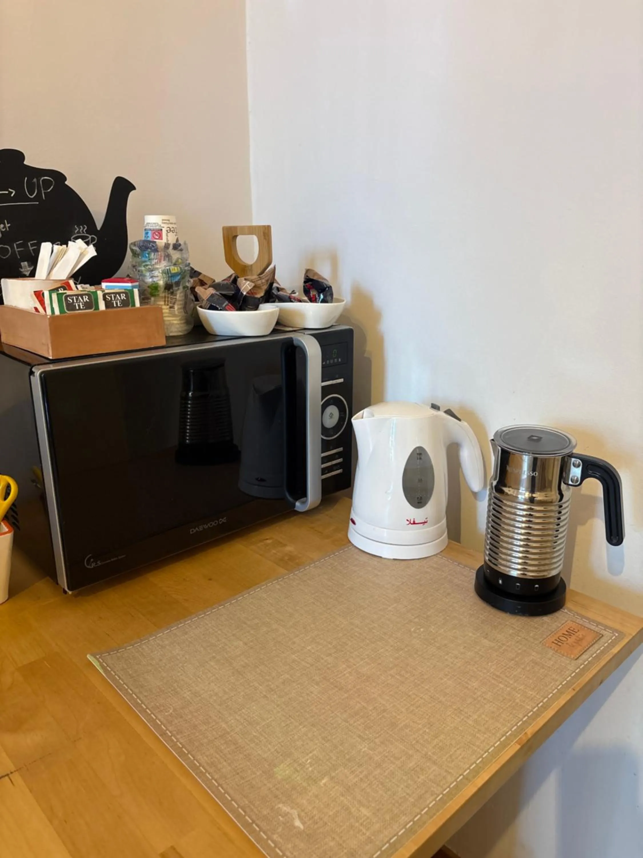 Coffee/tea facilities in B&B Floridiana