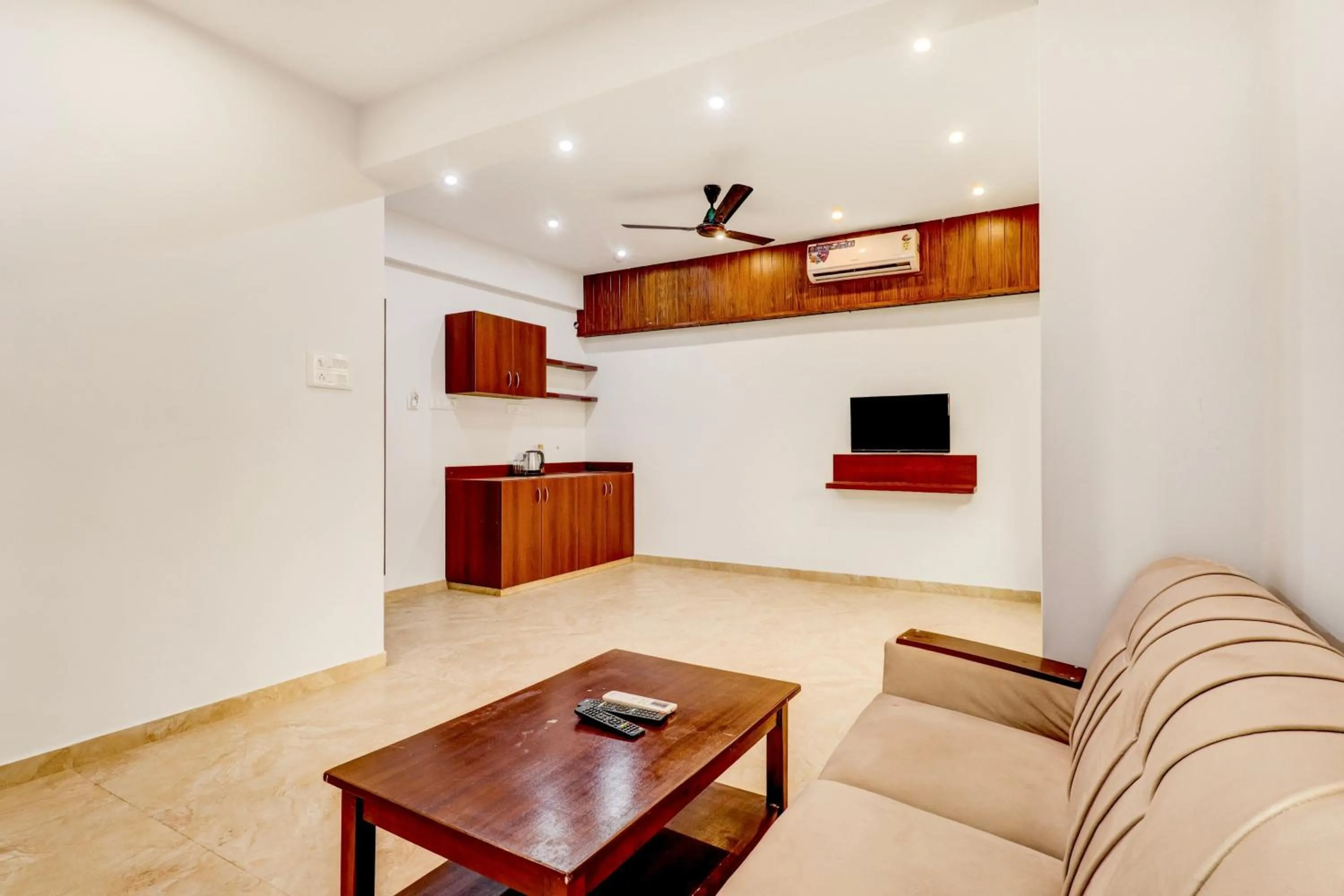 Bedroom in Collection O Airport Inn