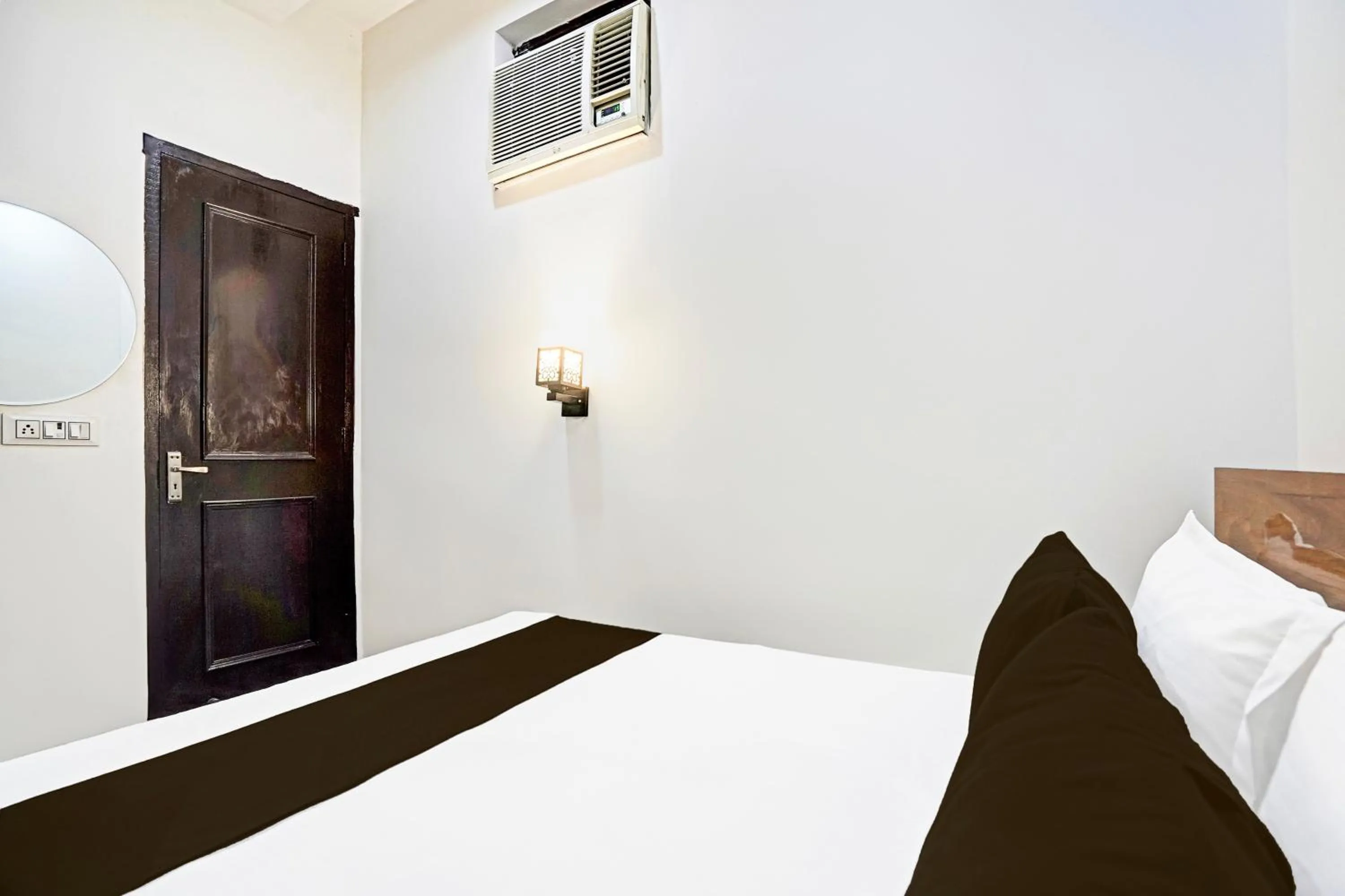 Bedroom, Bed in Hotel O Kiiza Stay House