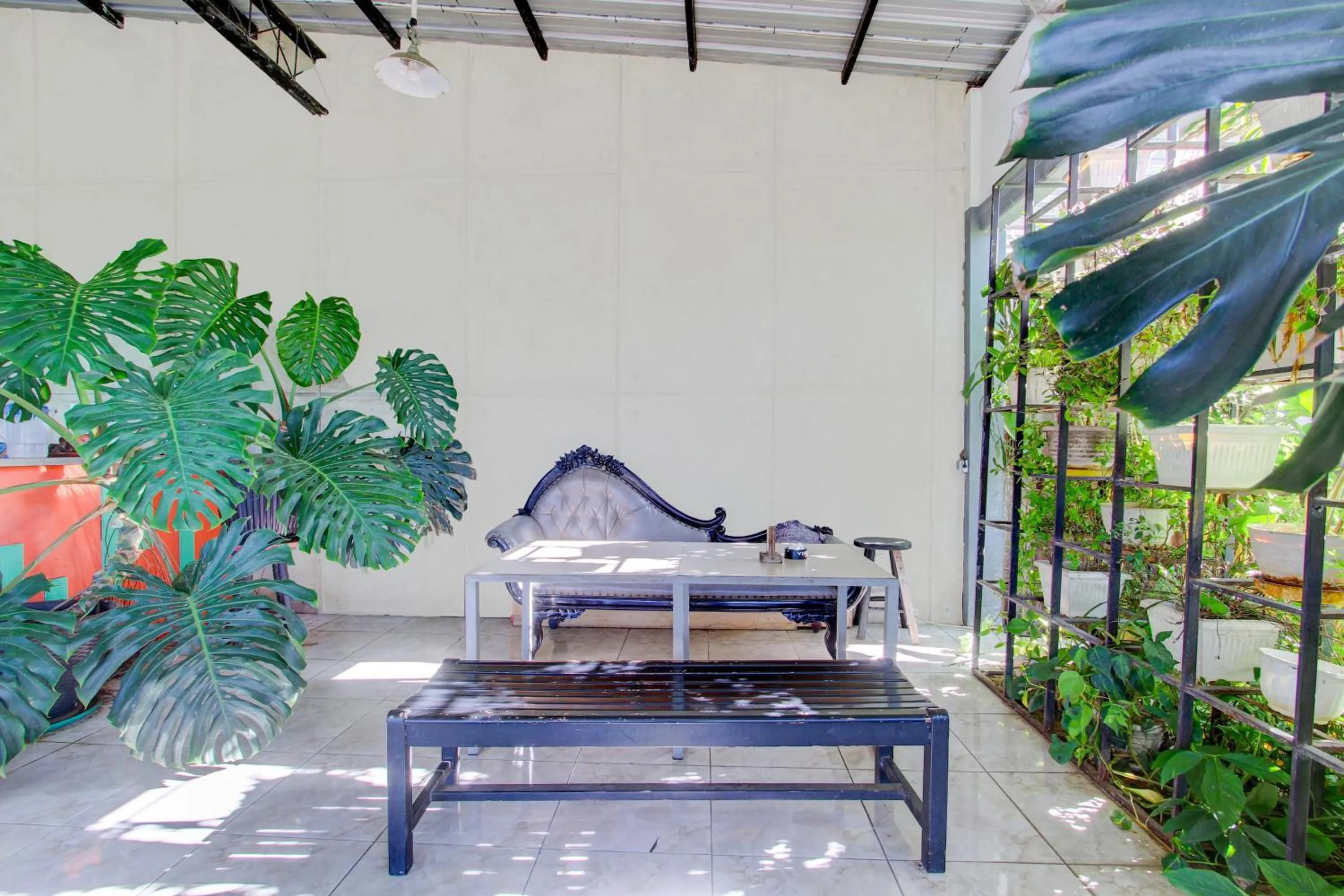 Lobby or reception in Hotel O D'harjo Guesthouse