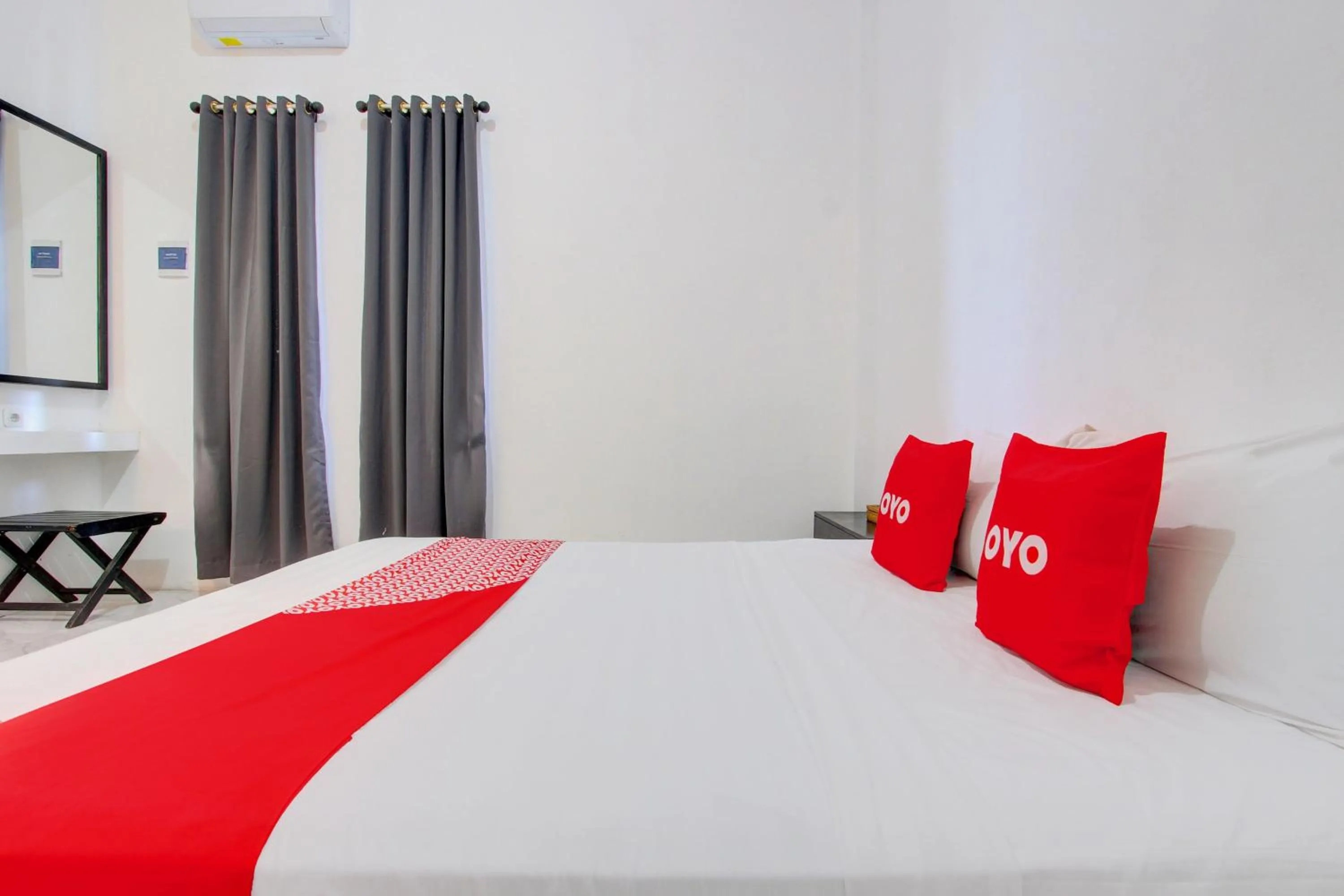 Bedroom in Hotel O D'harjo Guesthouse