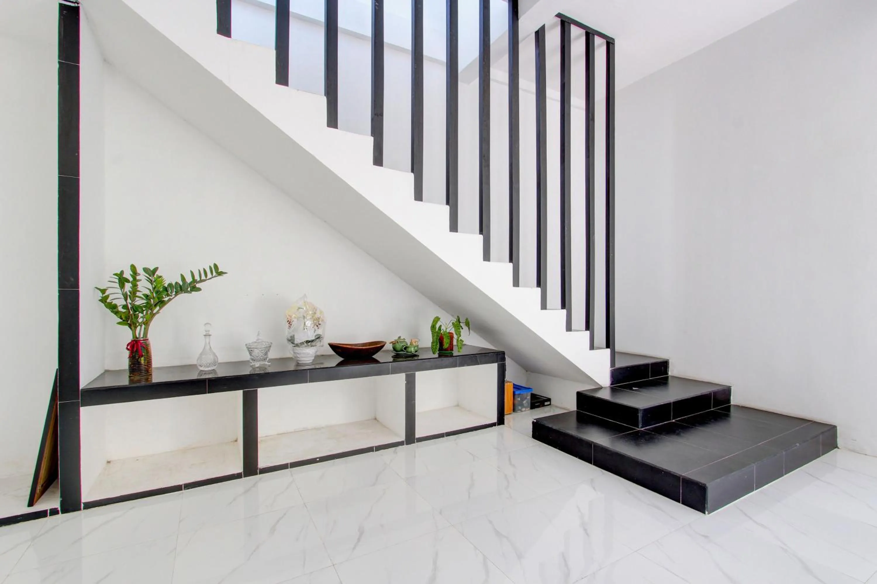 Lobby or reception in Hotel O D'harjo Guesthouse