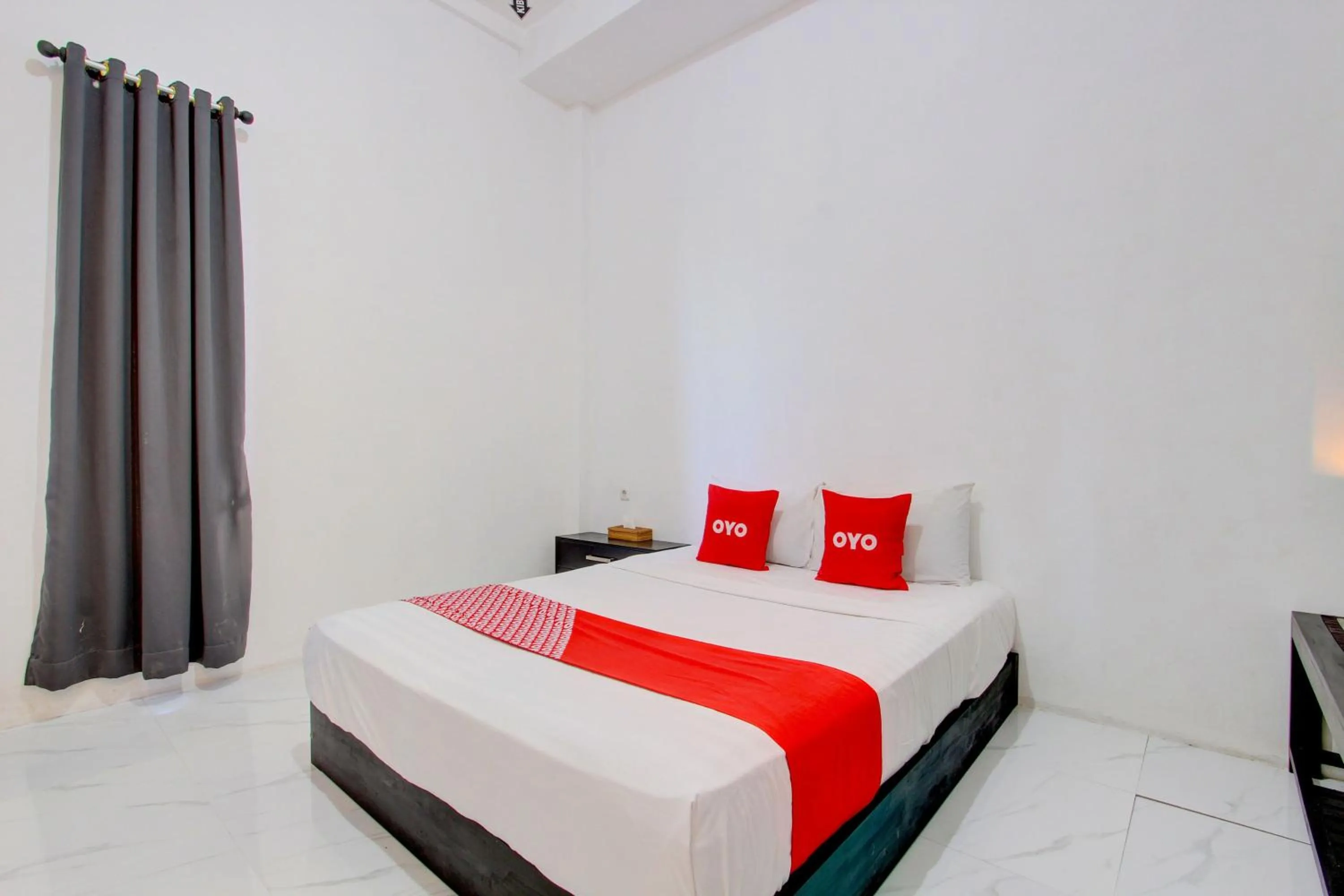 Bedroom in Hotel O D'harjo Guesthouse