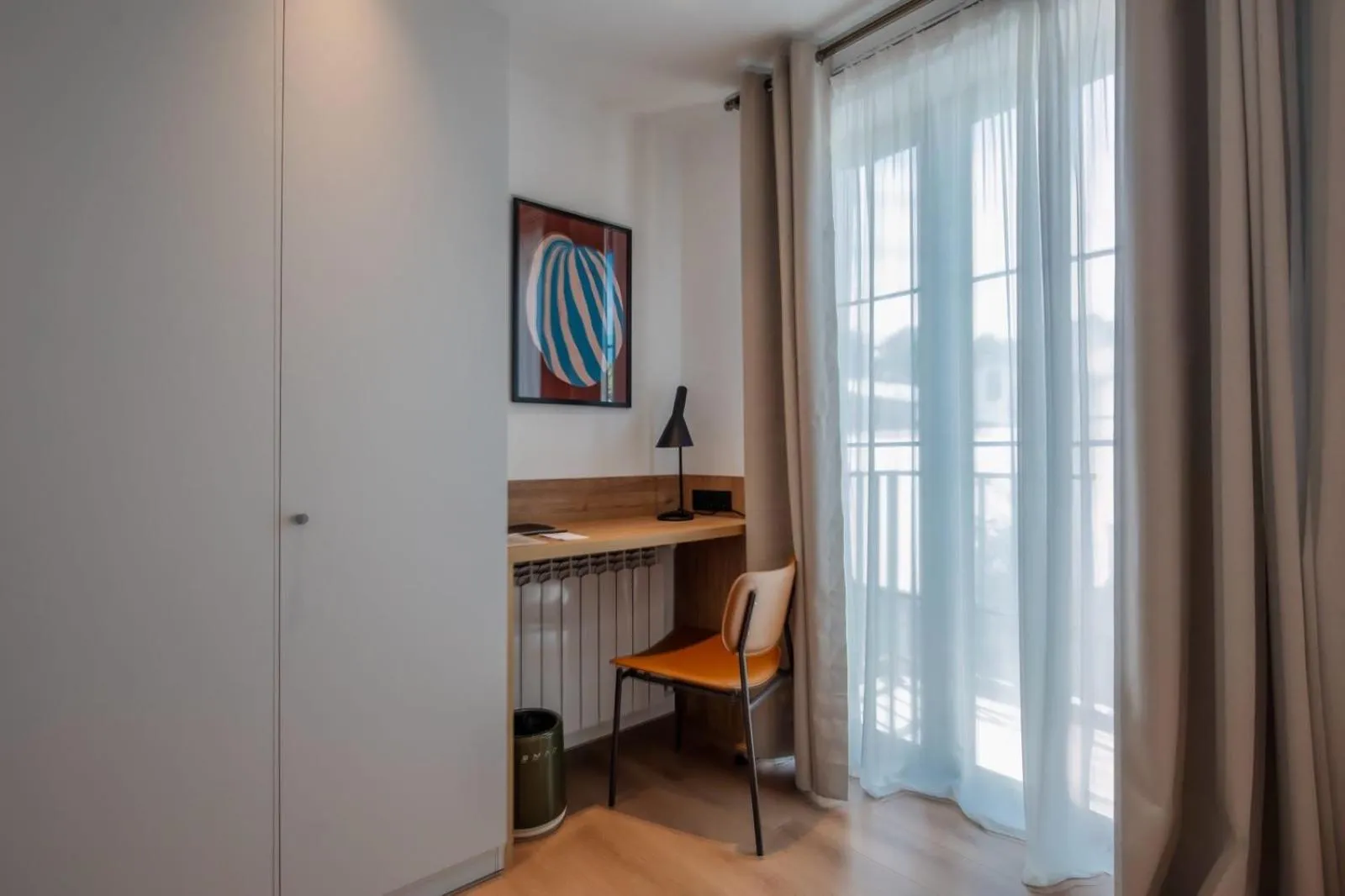 hair dresser in Artifact Apart Hotel