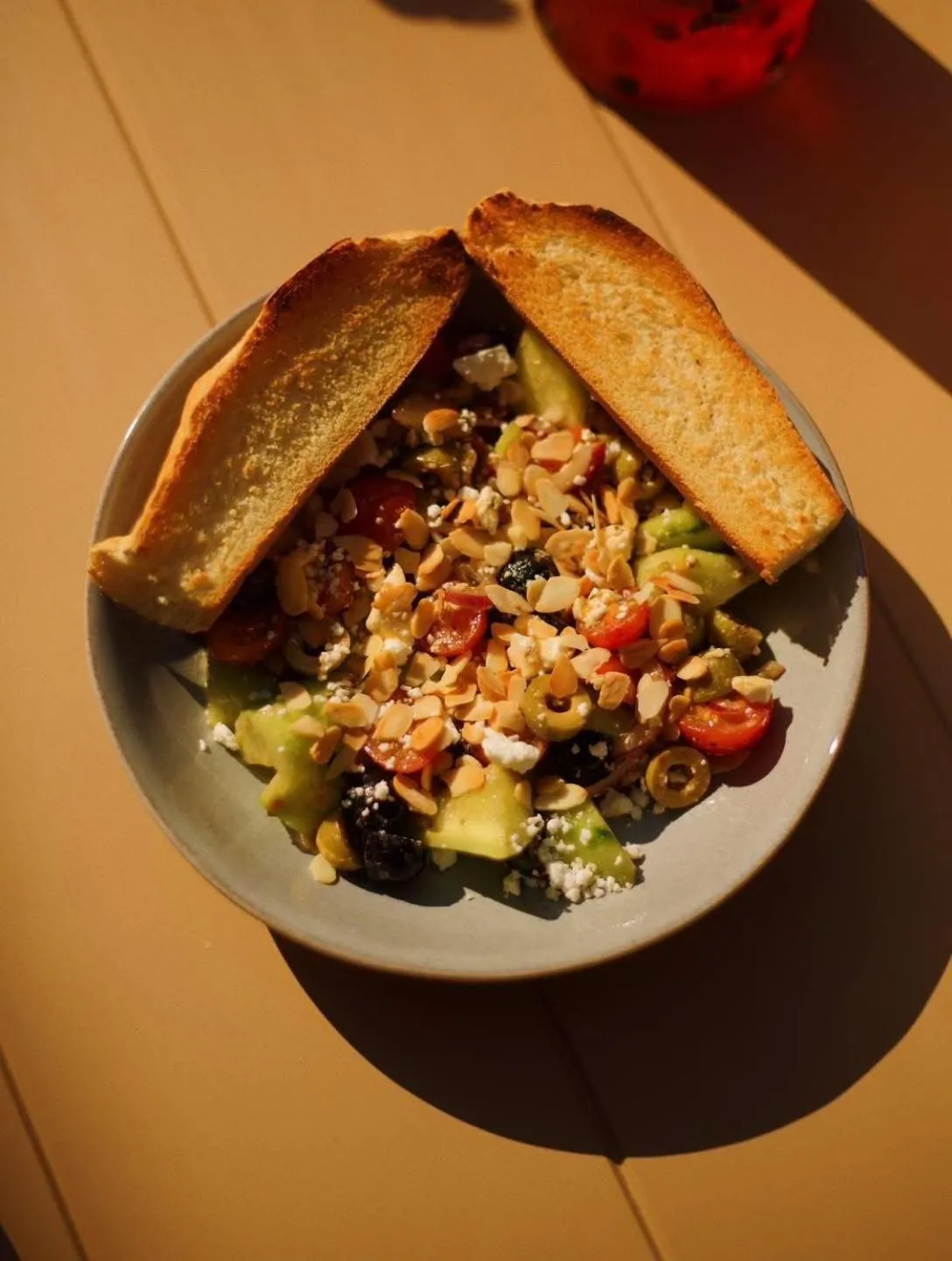 Food and drinks in Artifact Apart Hotel