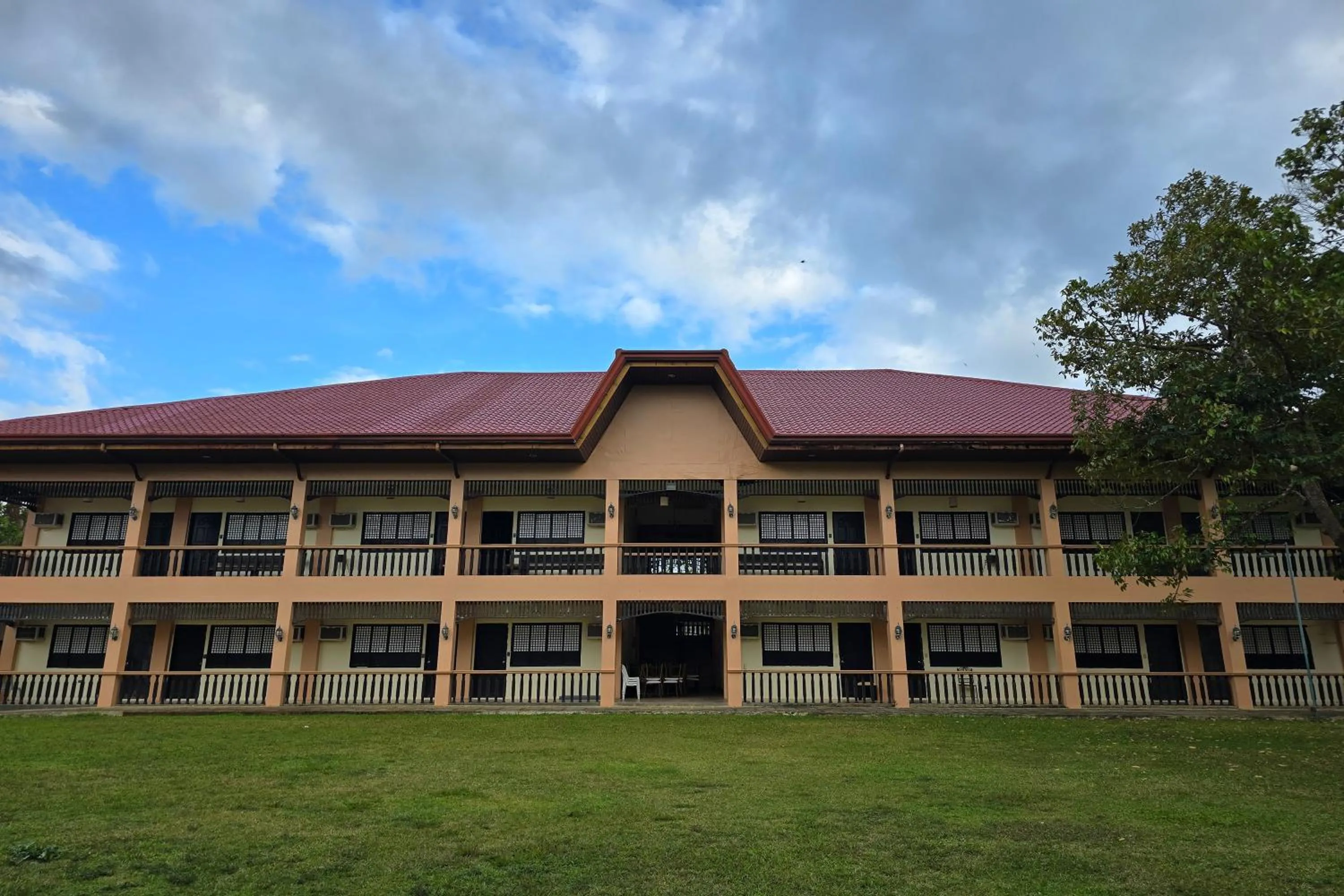 Property building in Grand Villa Laguna