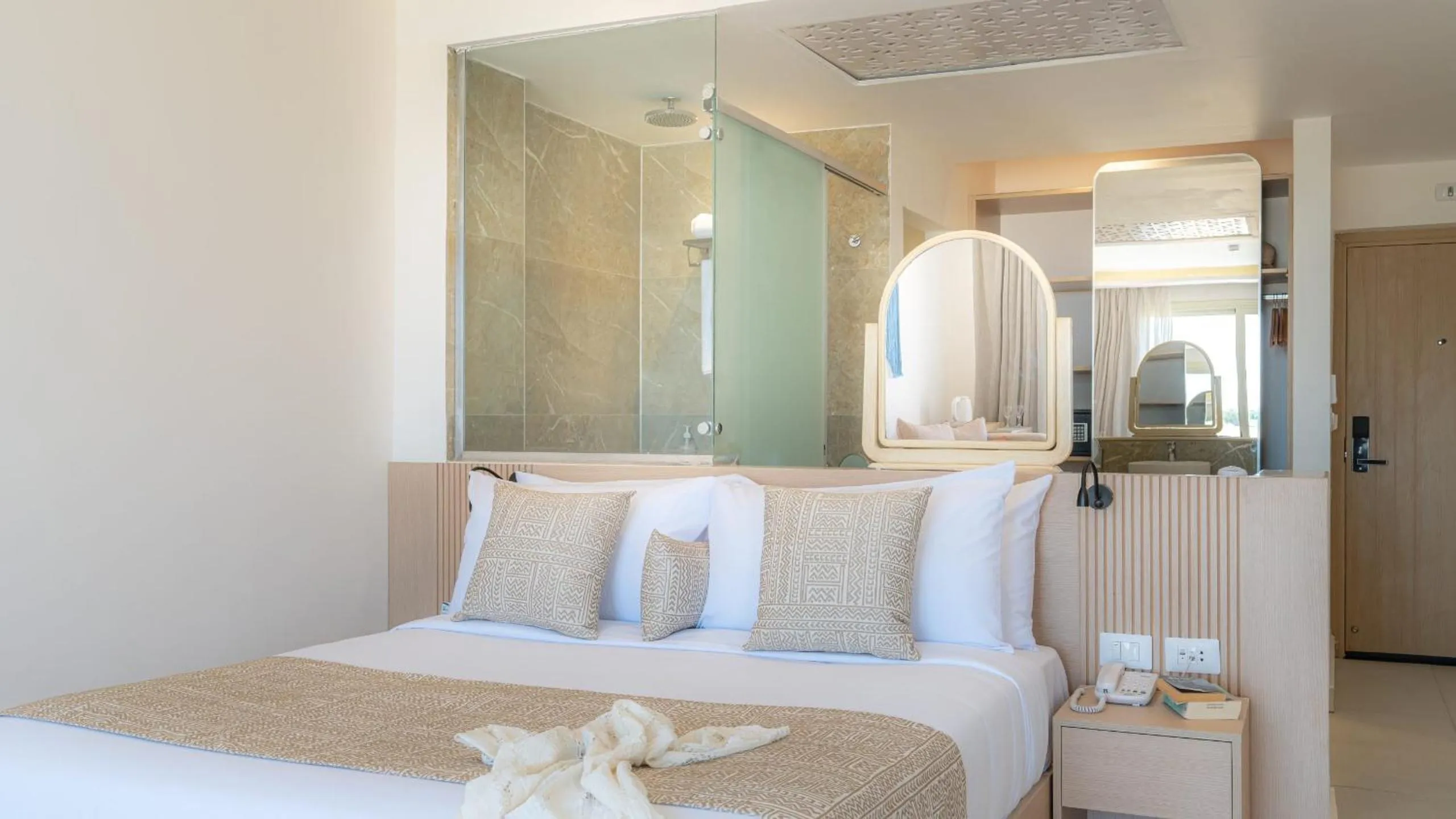 Bed in Three Corners Equinox Beach Resort