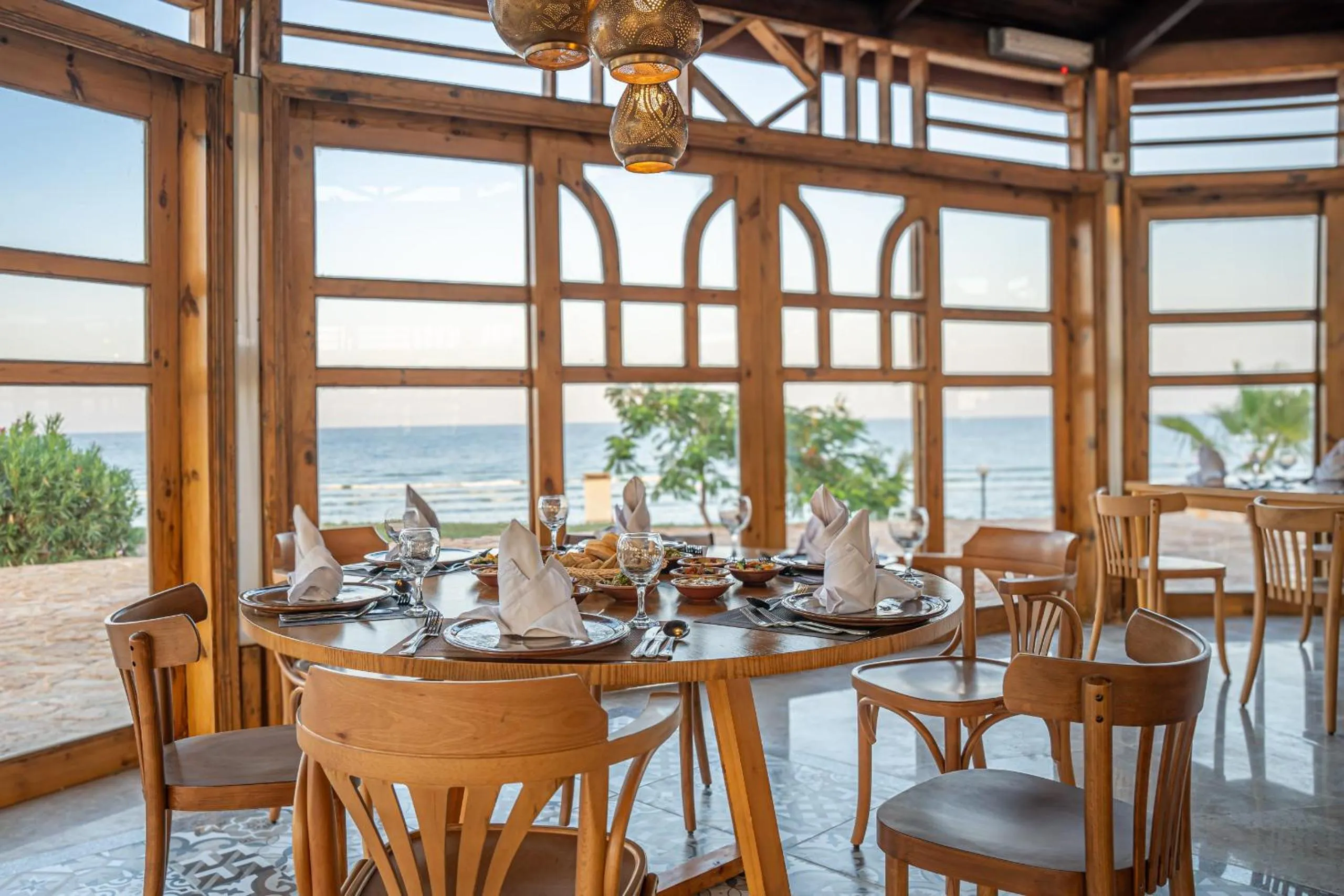 Restaurant/places to eat in Three Corners Equinox Beach Resort