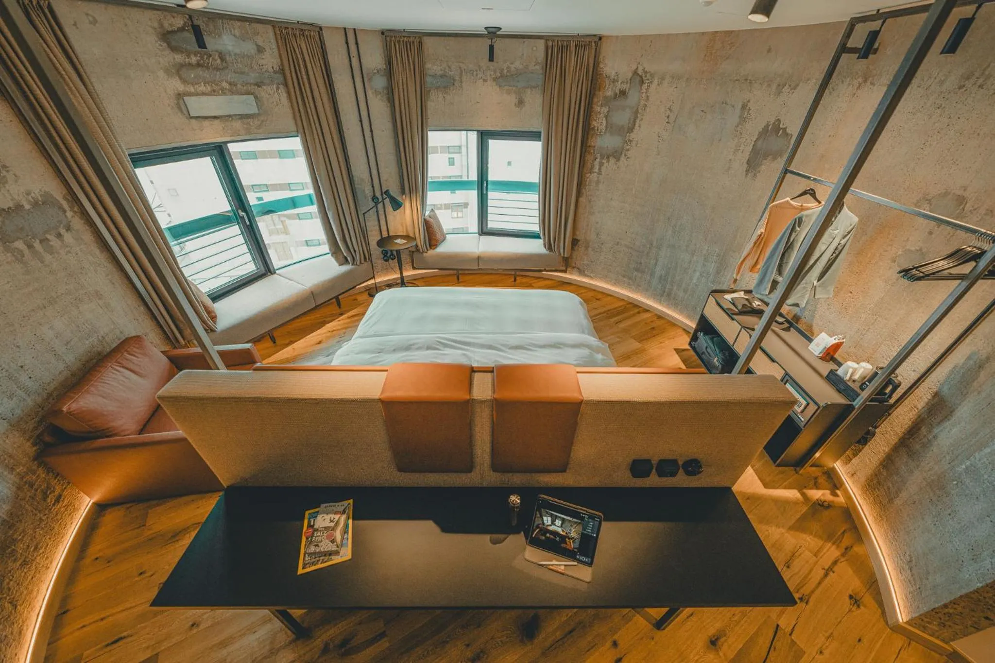 Photo of the whole room, Bed in John & Will Silo-Hotel by Guldsmeden